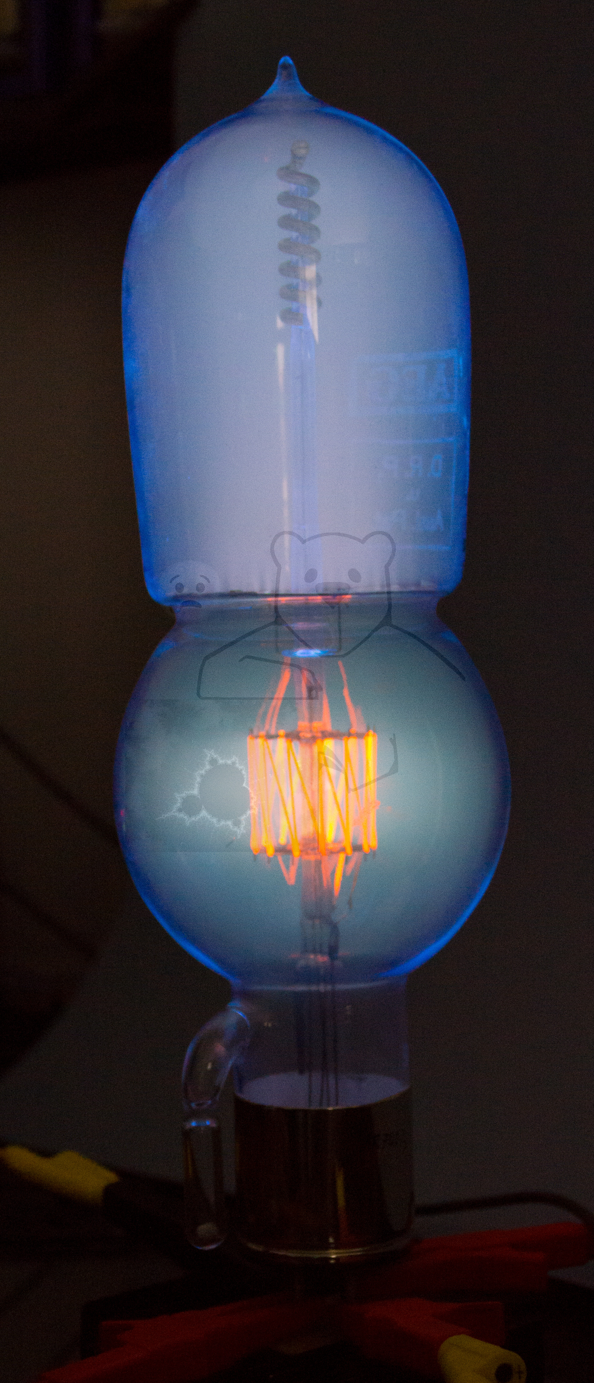 Liebenröhre, Seriennummer 'Ss990' Betrieb - Bild 04 - Gezündete Röhre mit Ua=+250V, g1=+24,5V, Ra=10k, Rg1=5,6k