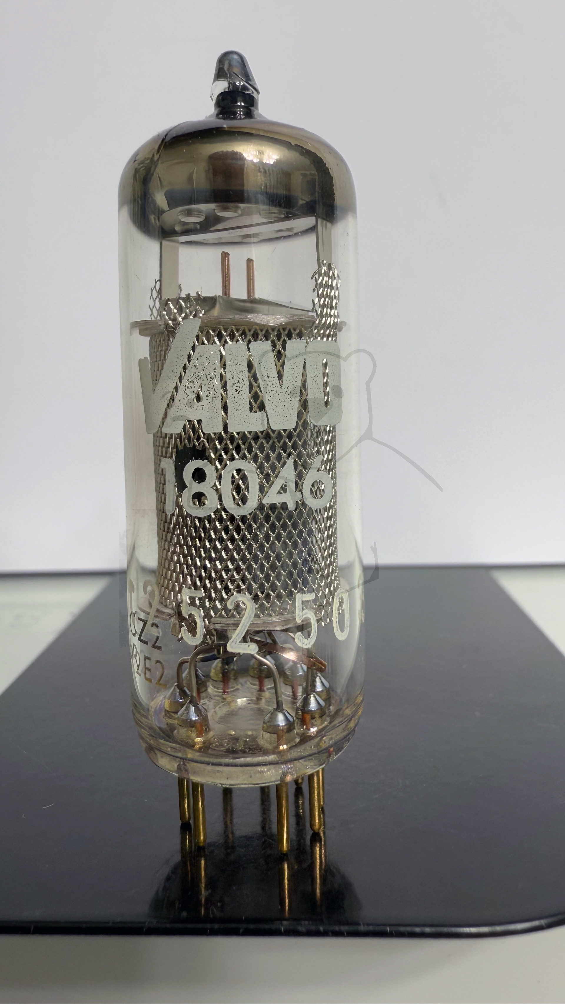 Röhre 18046 #5941 Bild 1