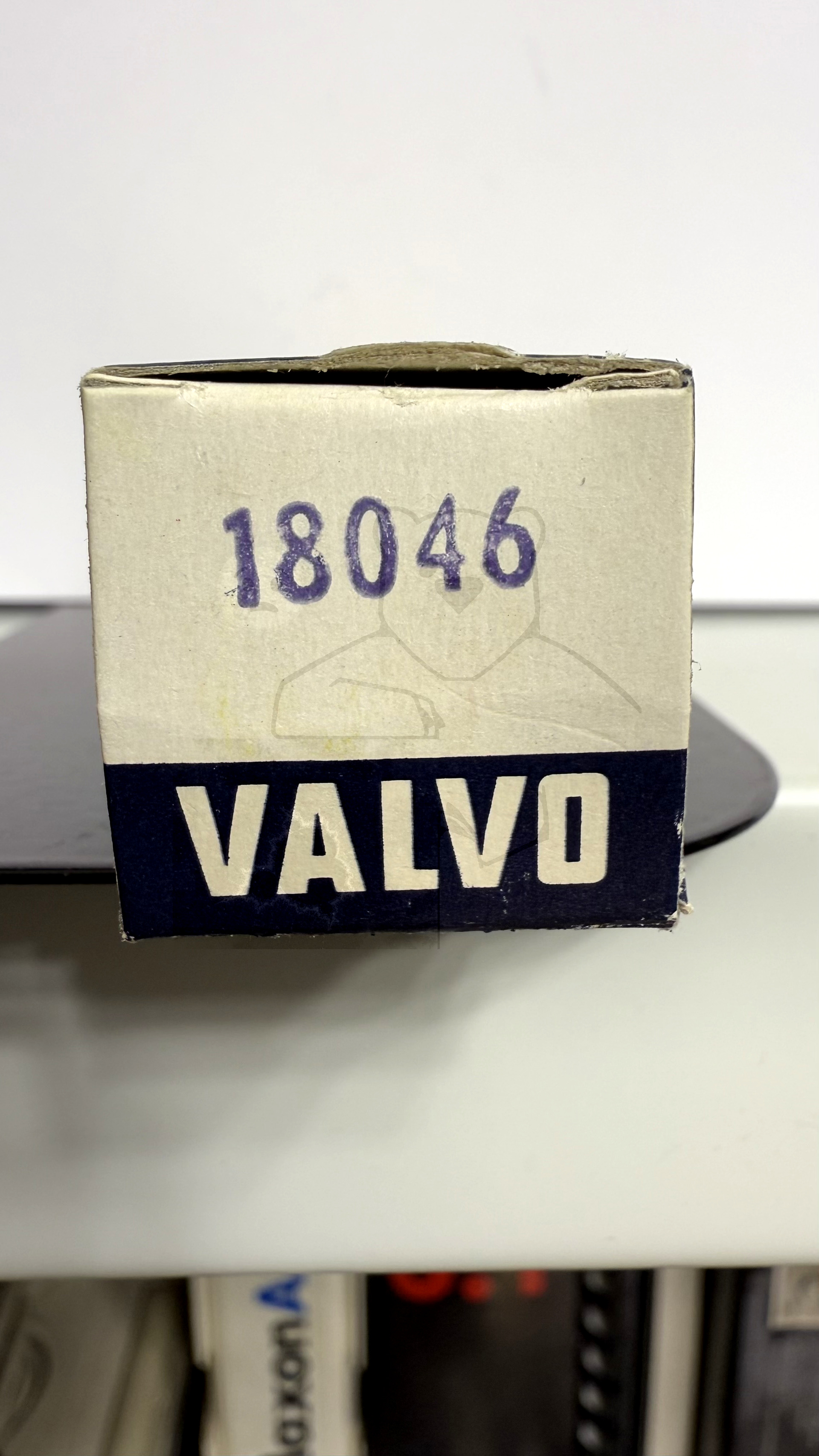 Röhre 18046 #5942 Verpackung Bild 2