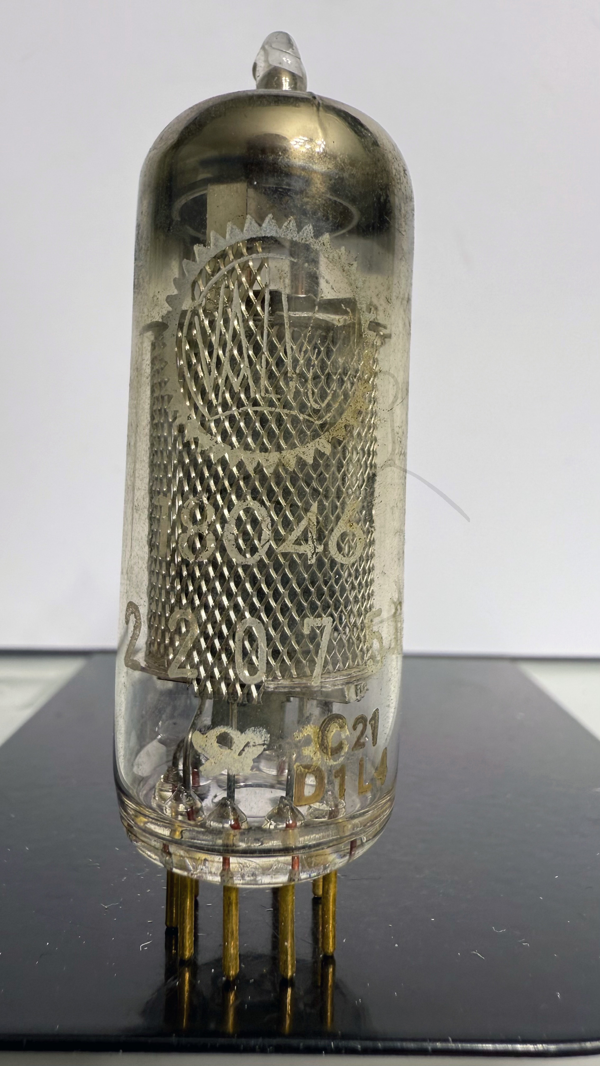 Röhre 18046 #8152 Bild 1