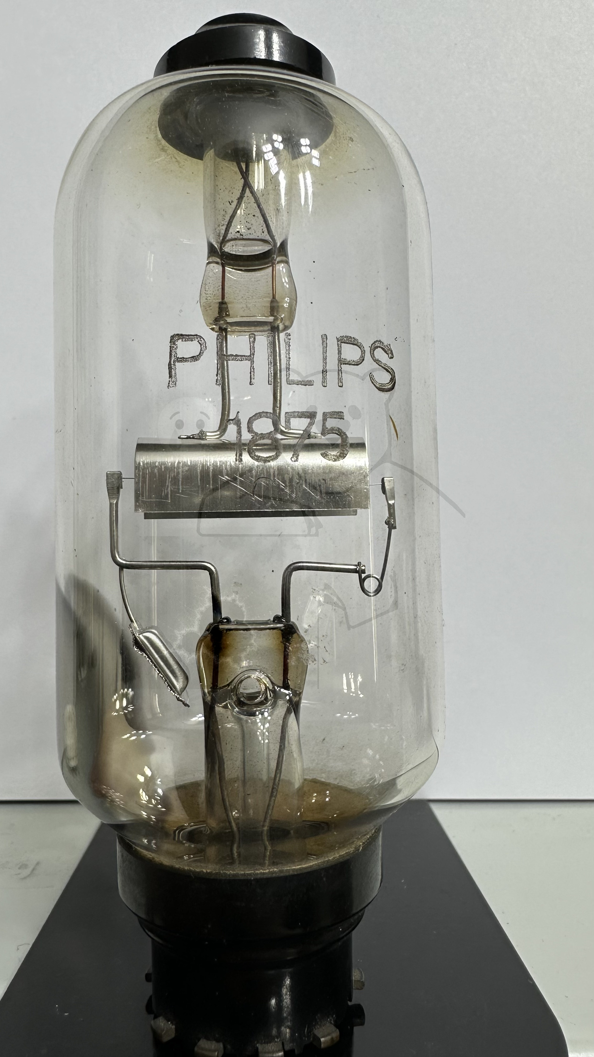 Röhre 1875 #4681 Bild 1