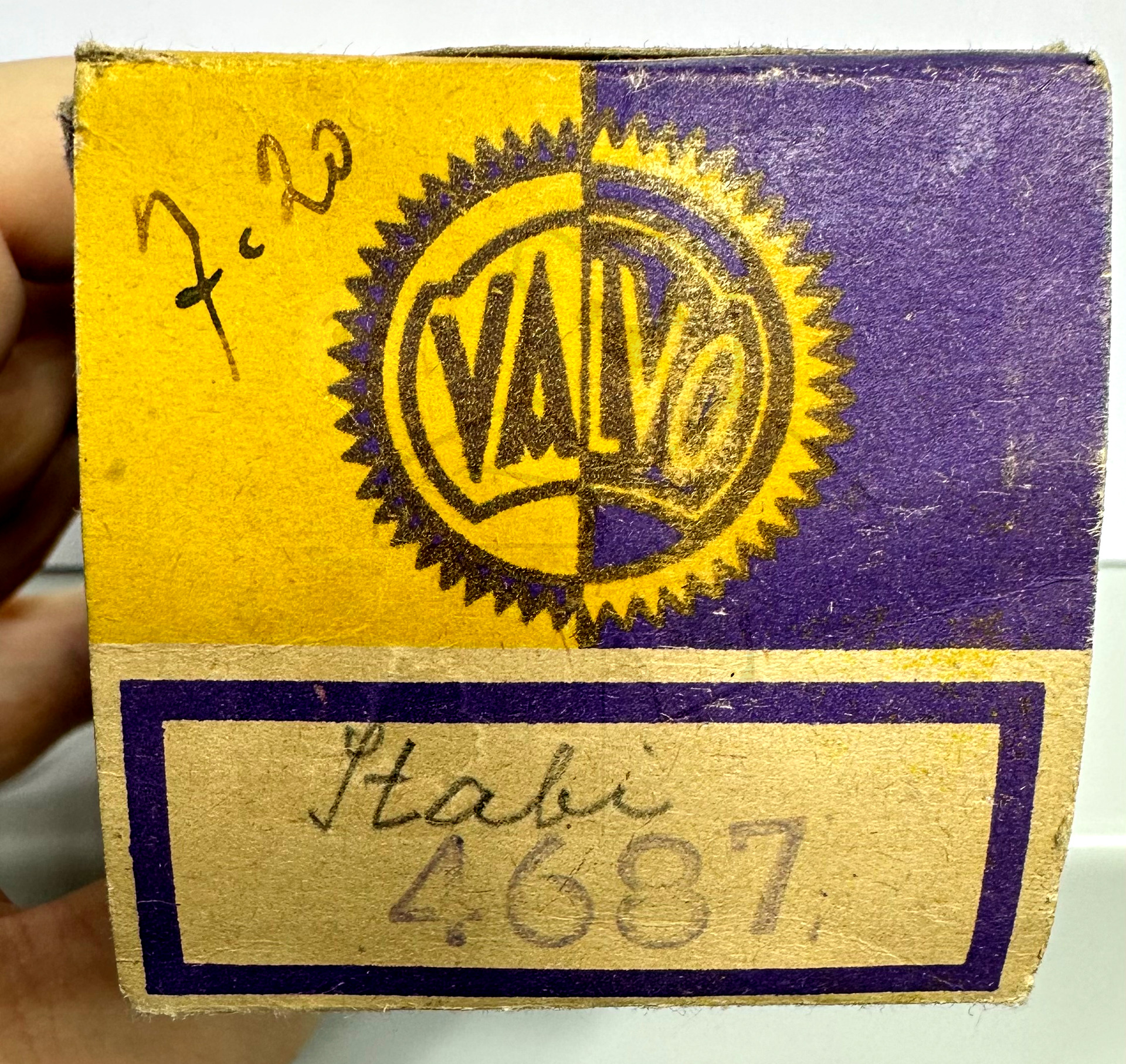 Röhre 4687 #6122 Verpackung Bild 4