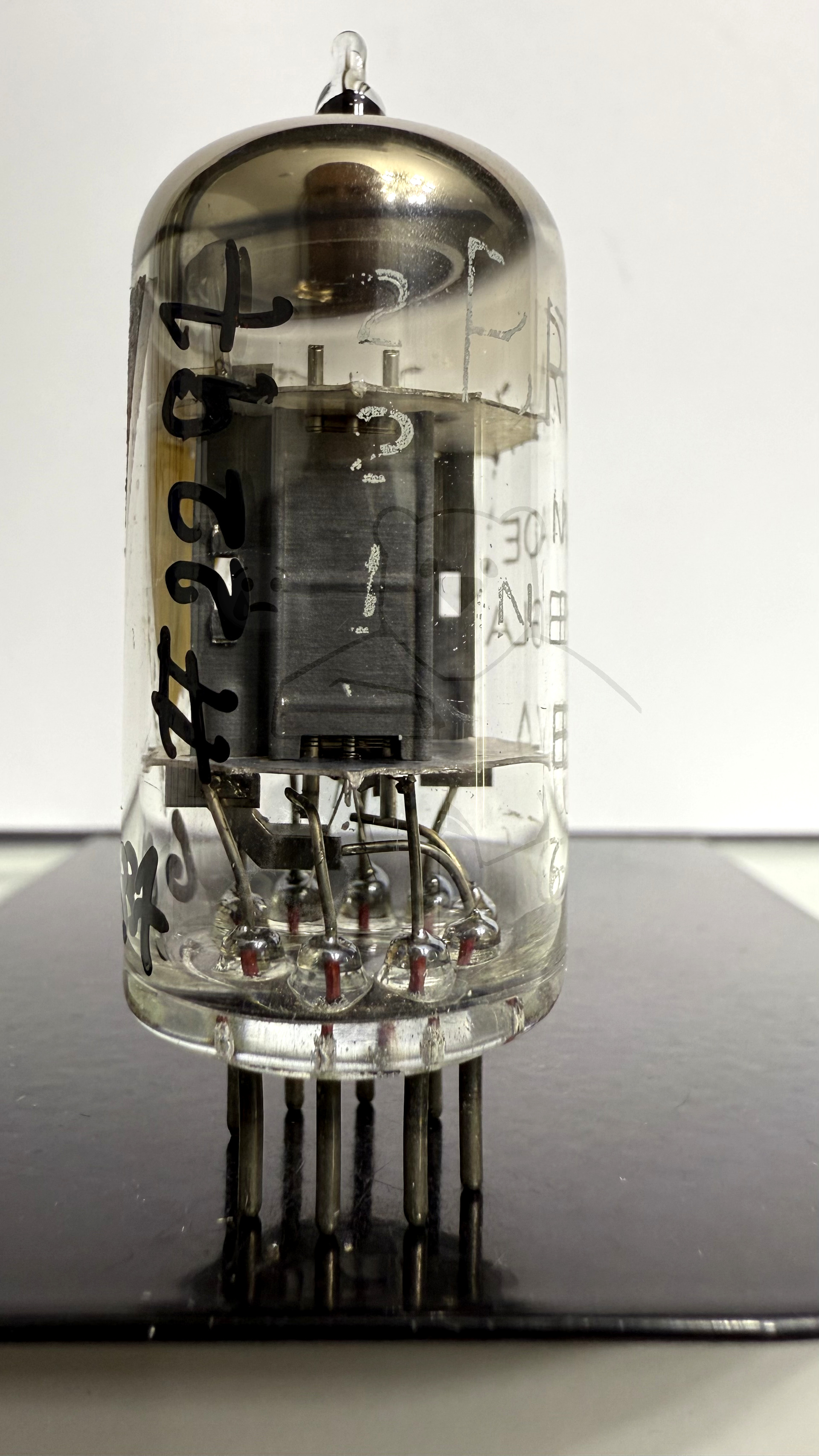 Röhre 6057 #2297 Bild 1