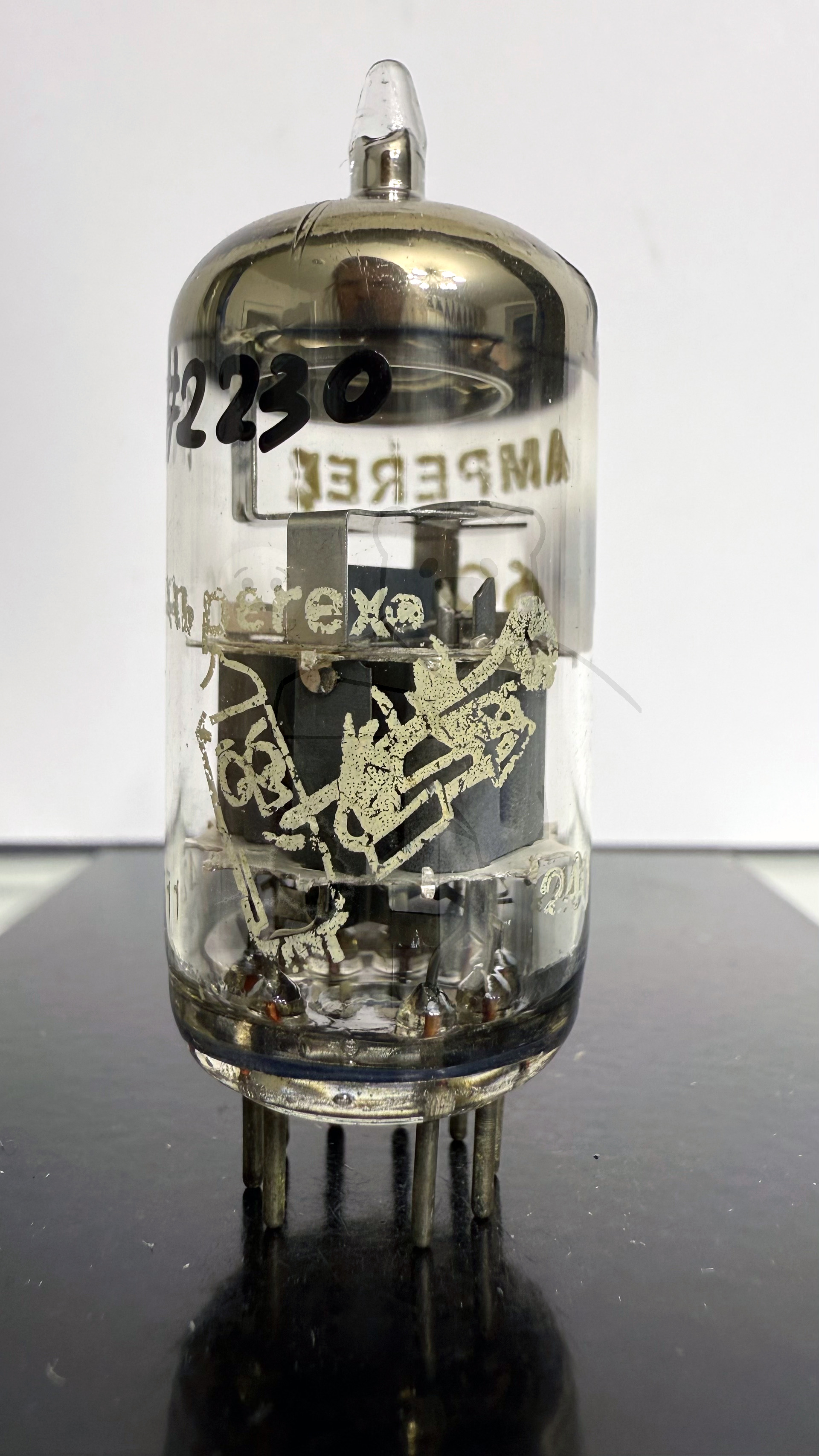 Röhre 6922 #2230 Bild 1