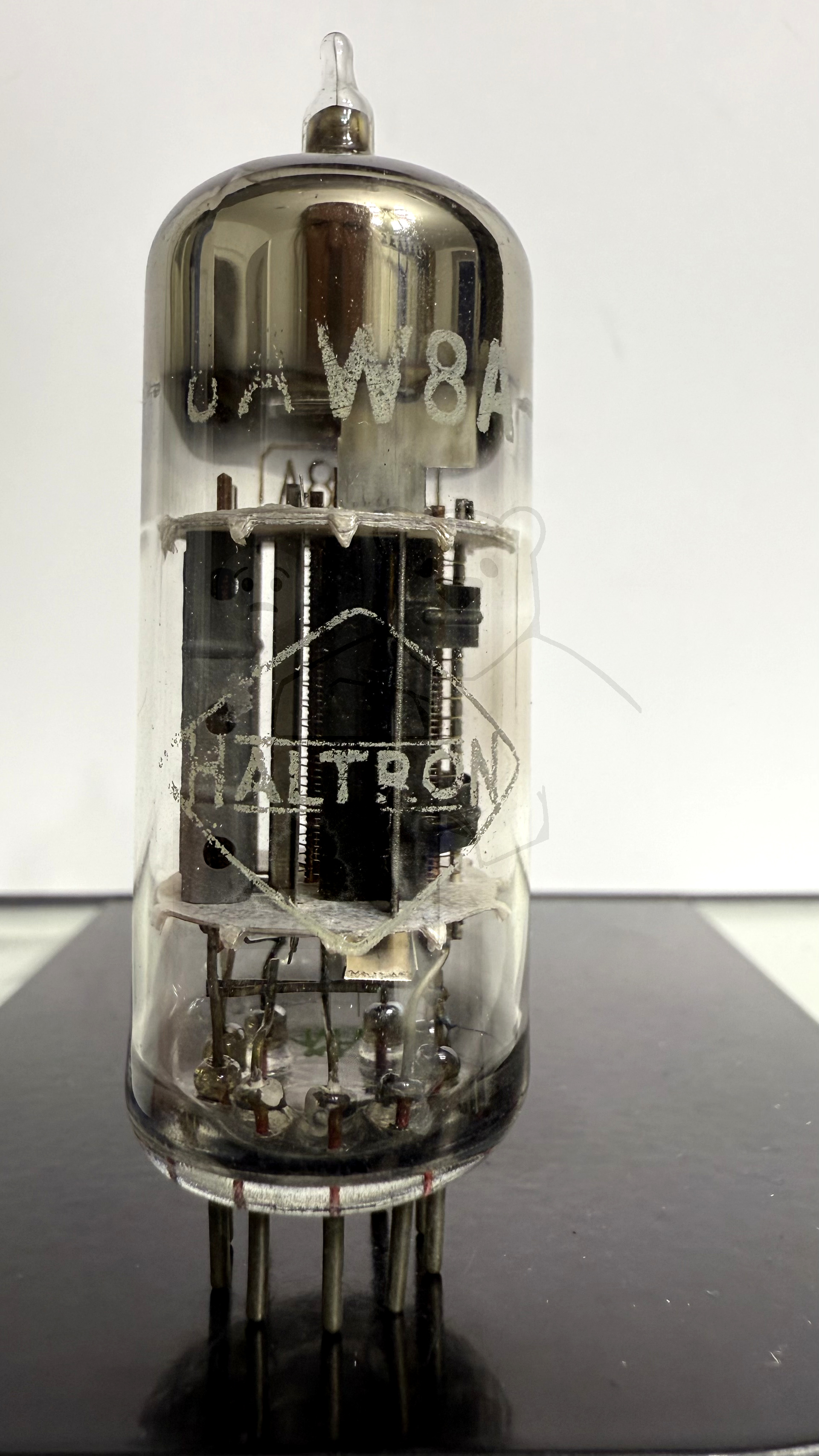 Röhre 6AW8A #4707 Bild 1