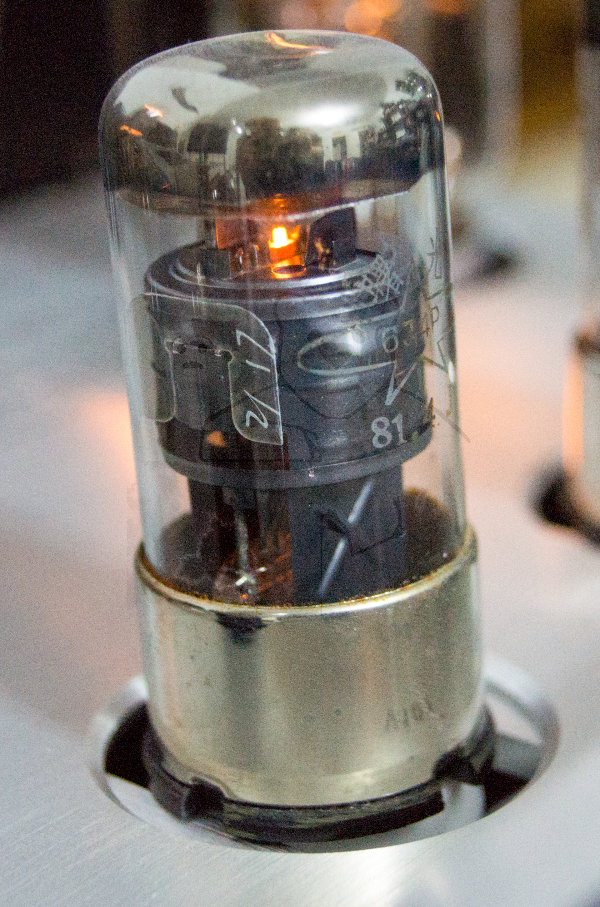 Röhre 6J4PJ In Betrieb Bild 2