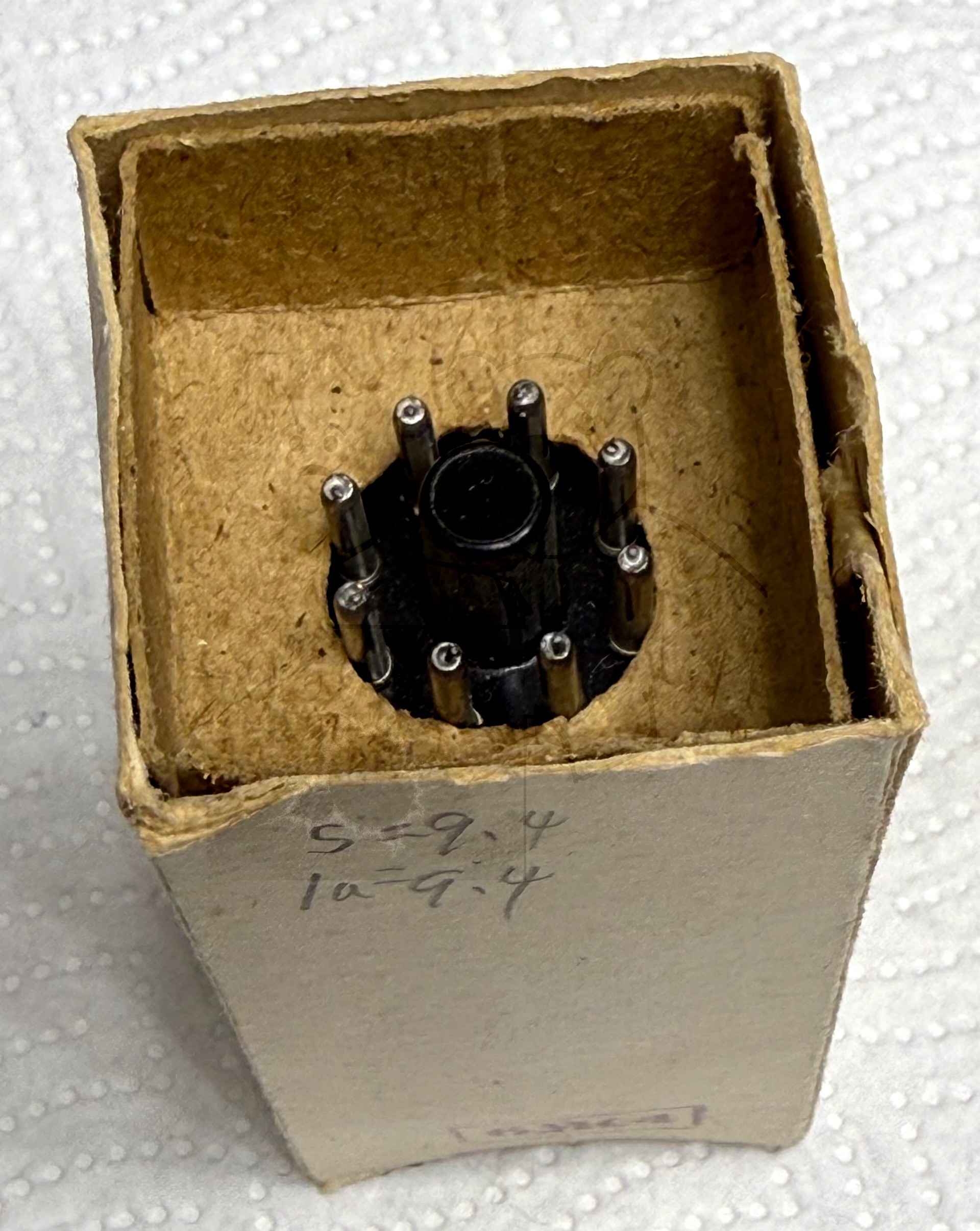 Röhre 6Ж4 #3667 Verpackung Bild 3