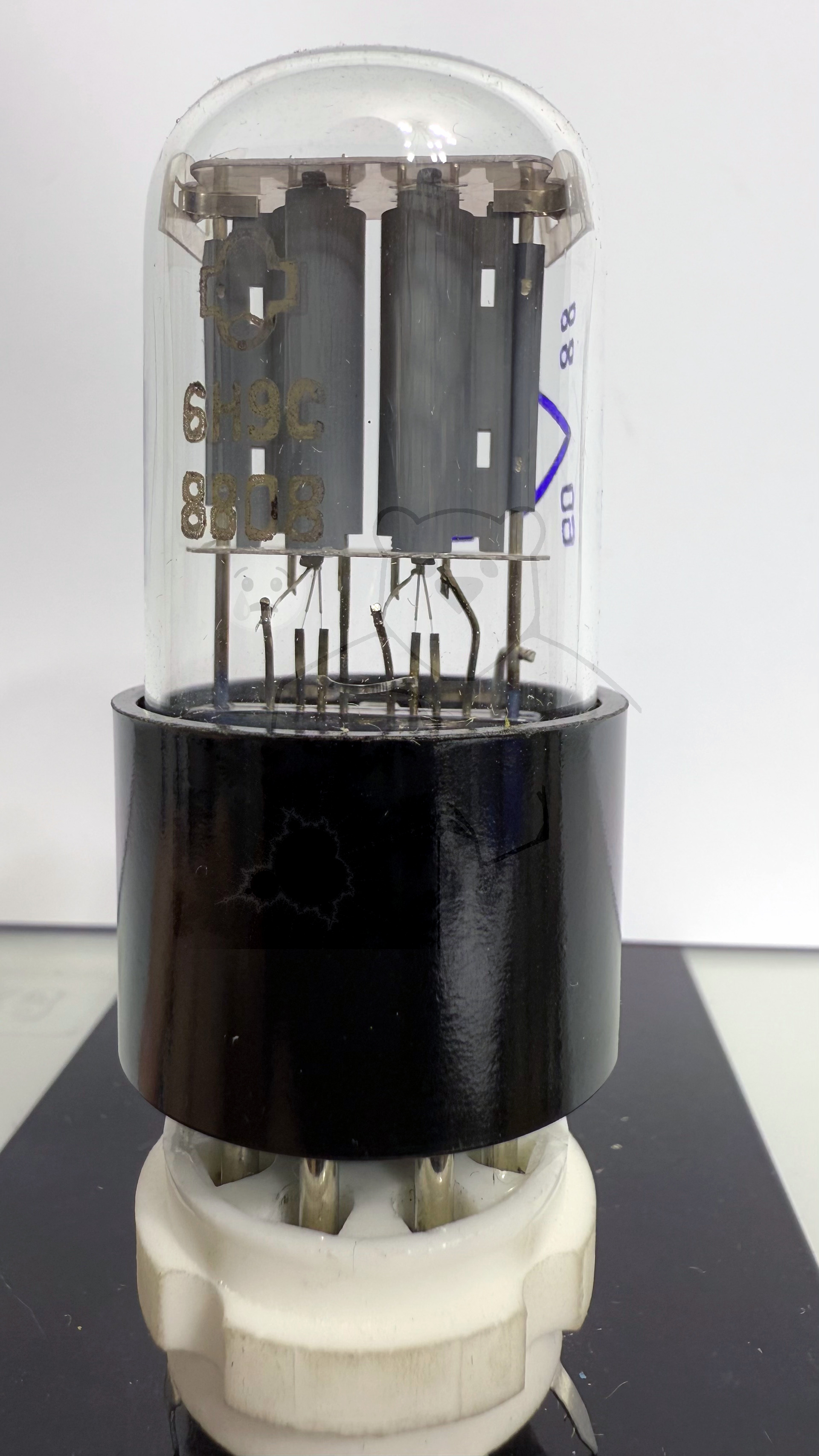 Röhre 6Н9С #8064 Bild 1