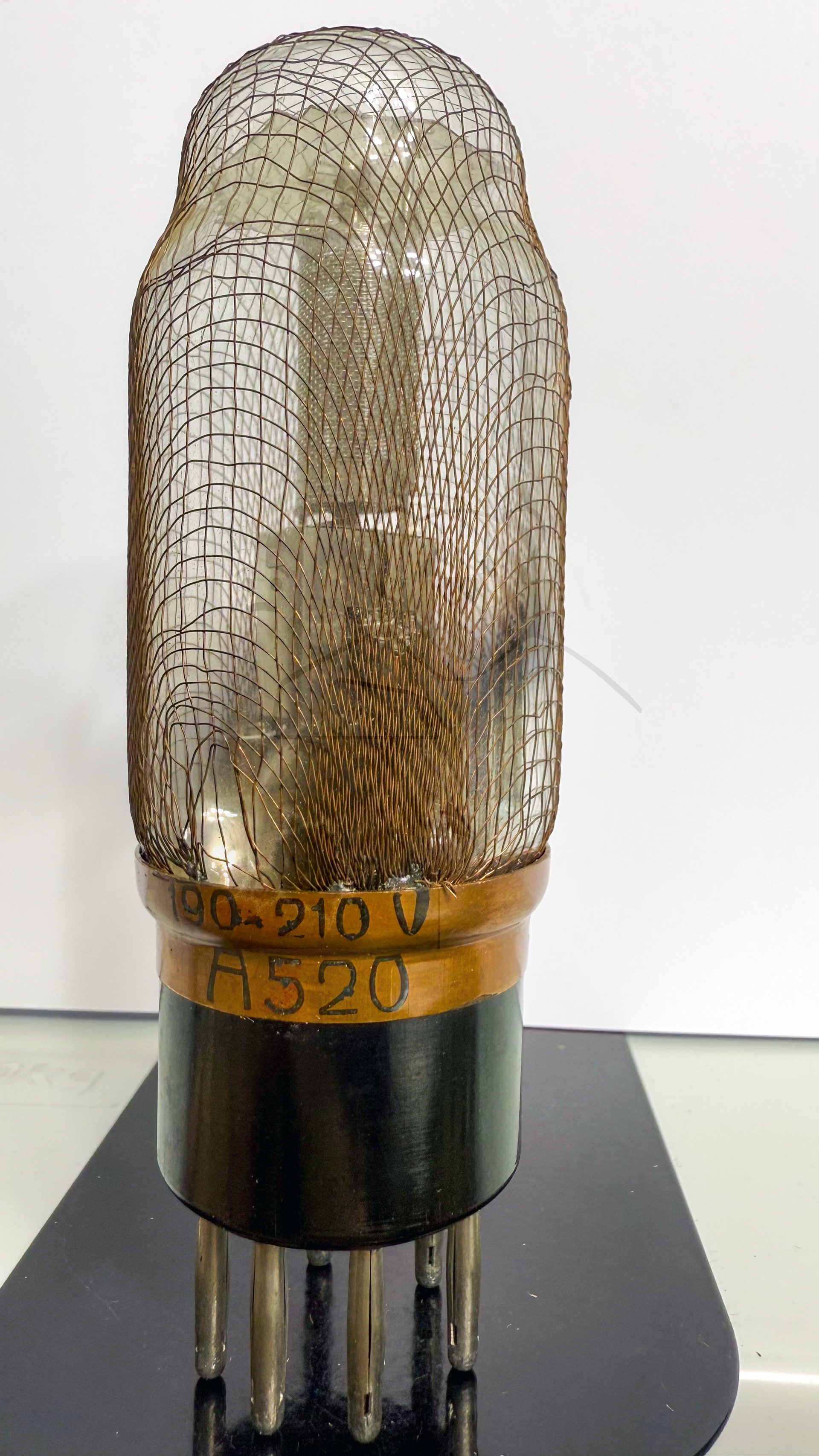 Röhre A520 (Ostar-Ganz, 7pol Hexodensockel) #7758 Bild 1