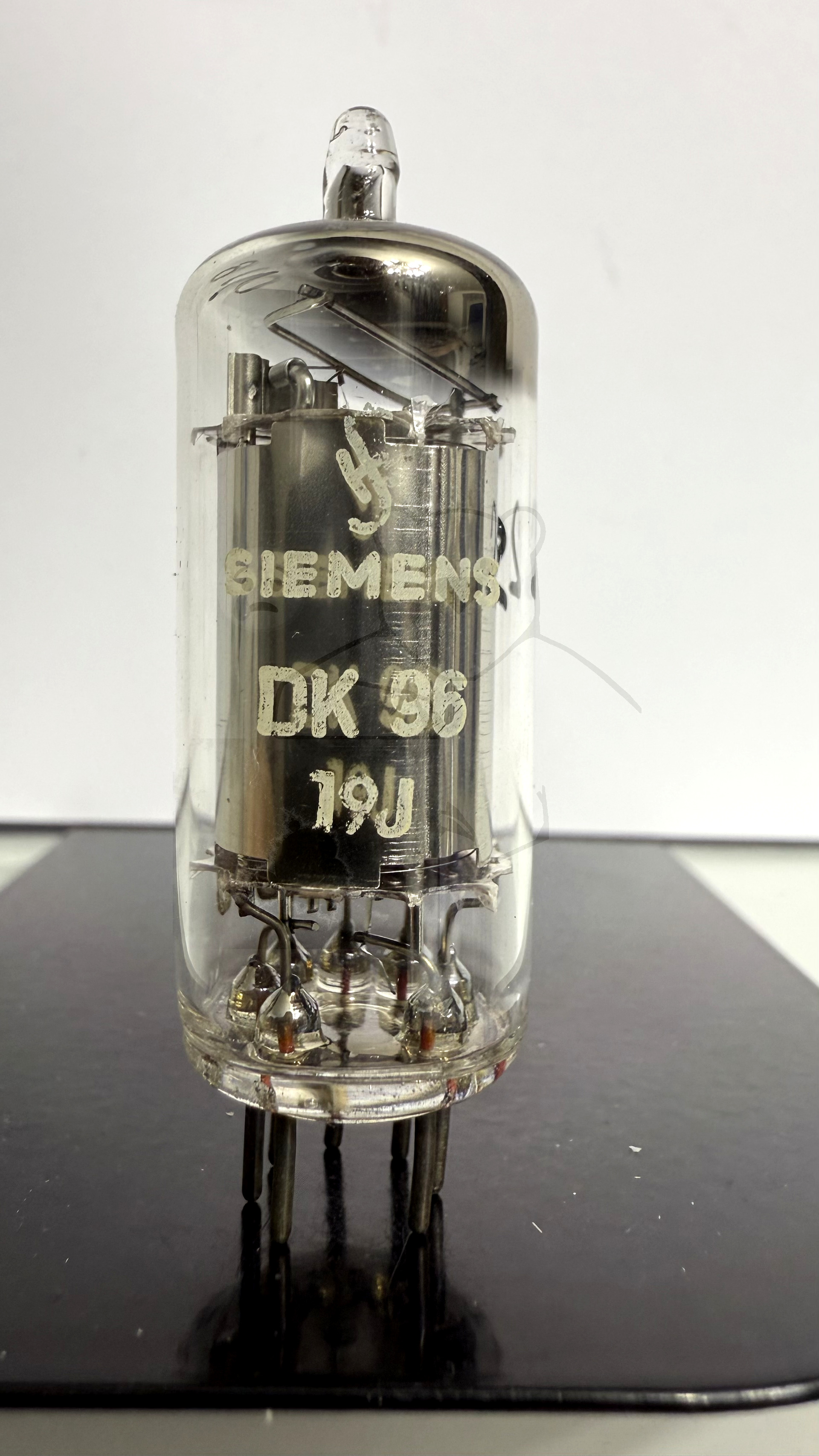 Röhre DK96 #2503 Bild 1