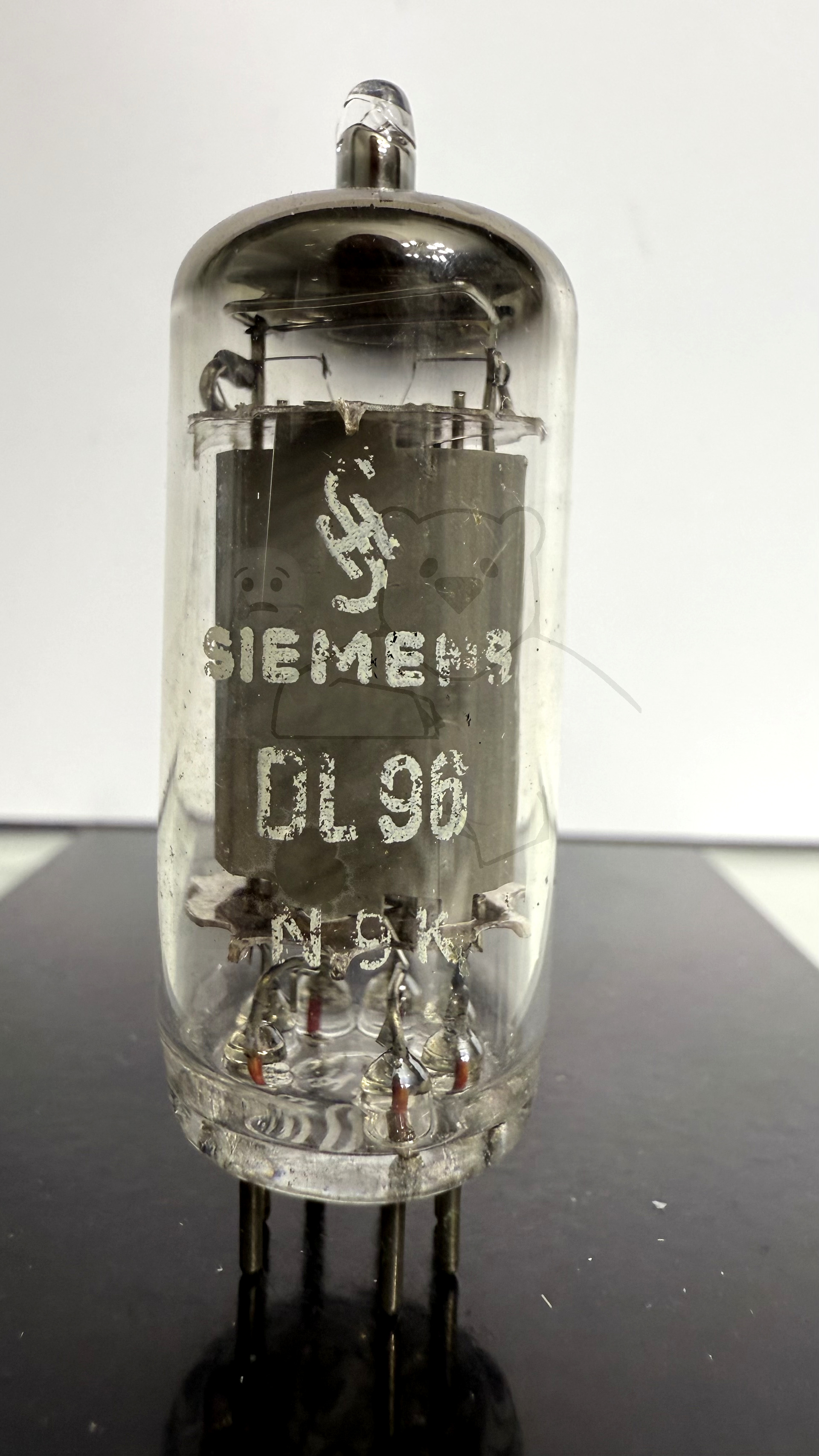 Röhre DL96 #2927 Bild 1