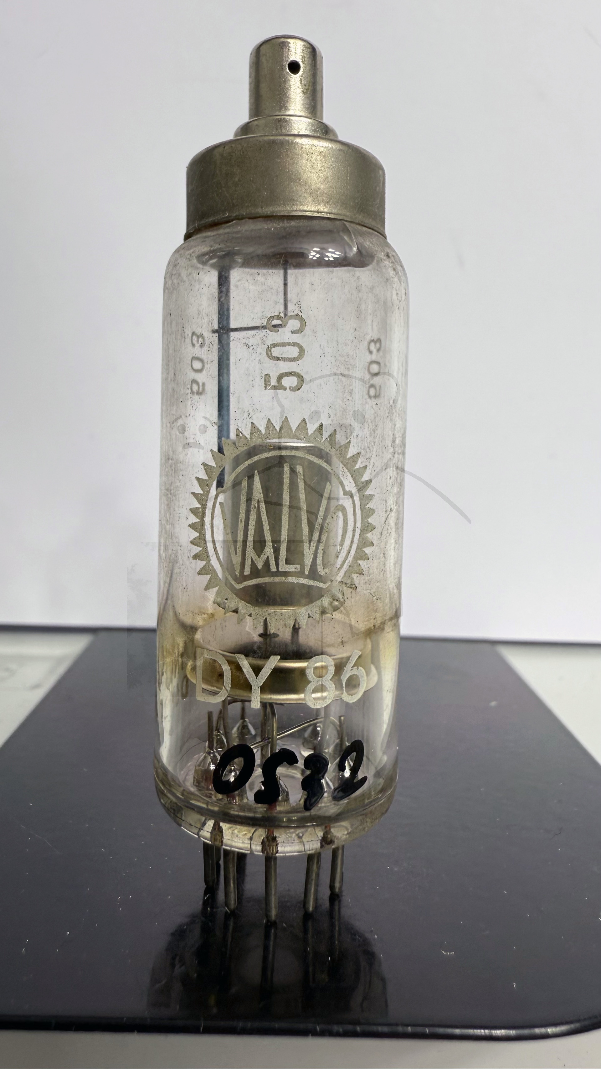 Röhre DY86 #0532 Bild 1