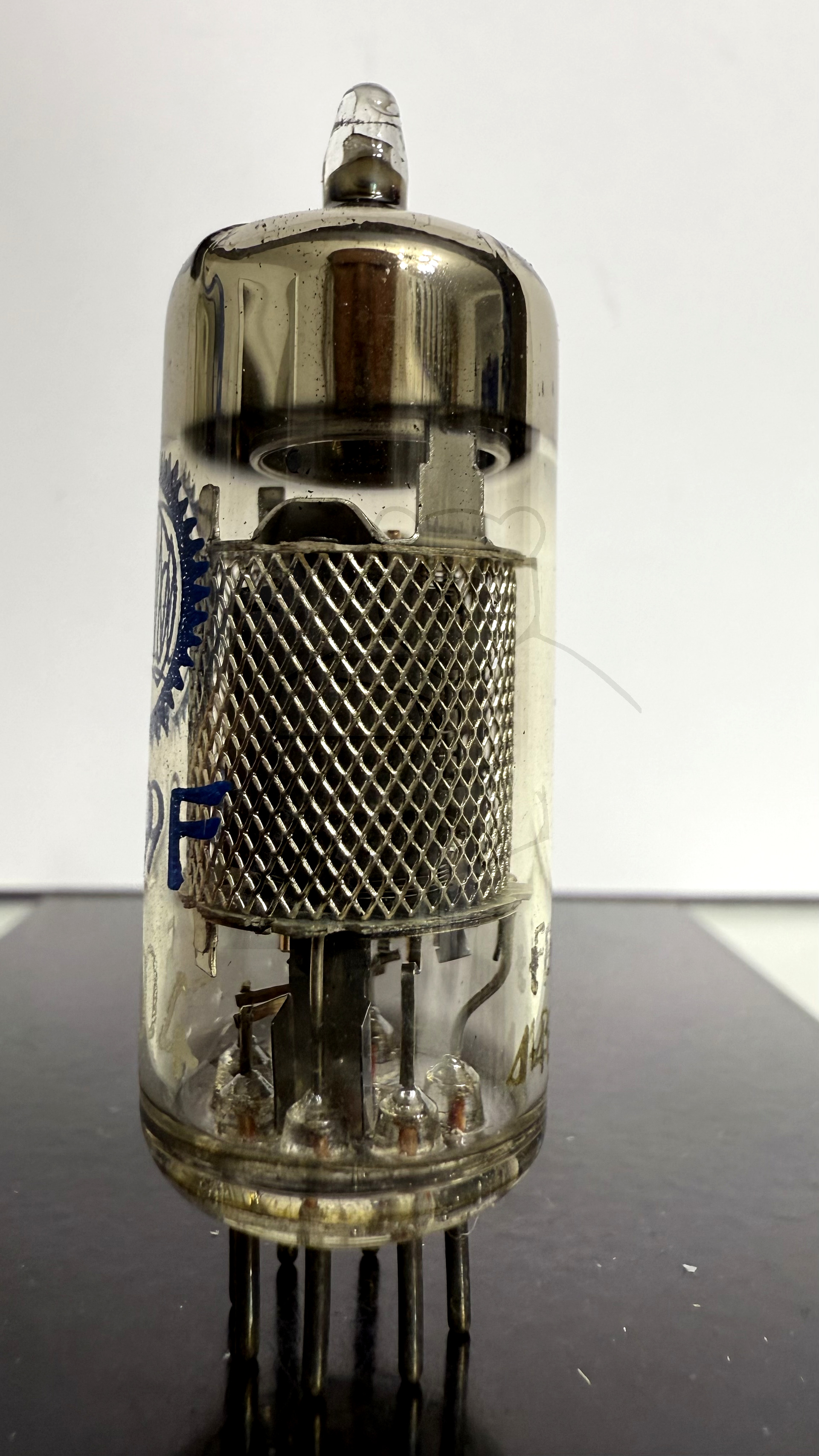 Röhre E99F #7536 Bild 2