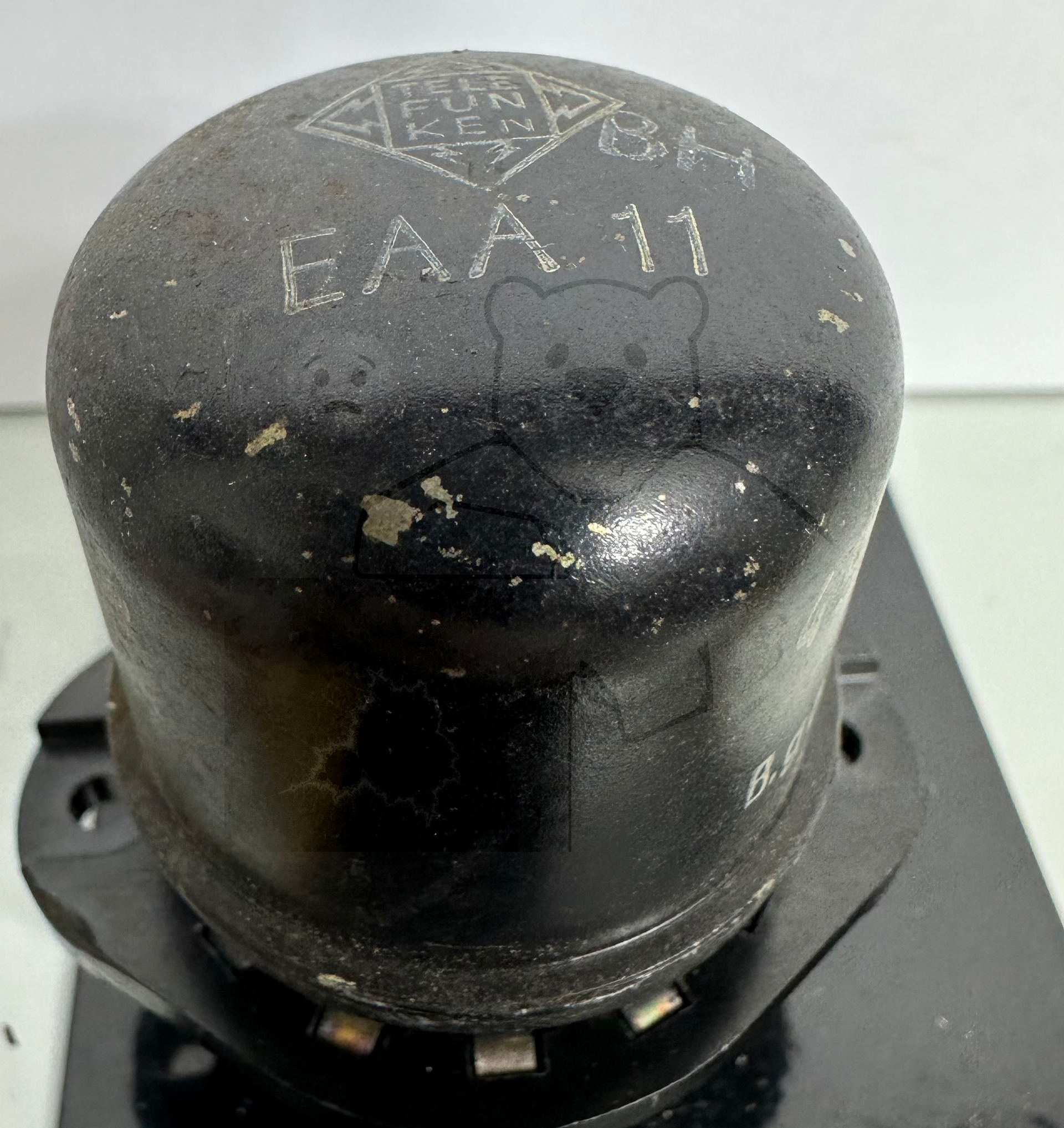 Röhre EAA11 #4832 Bild 1