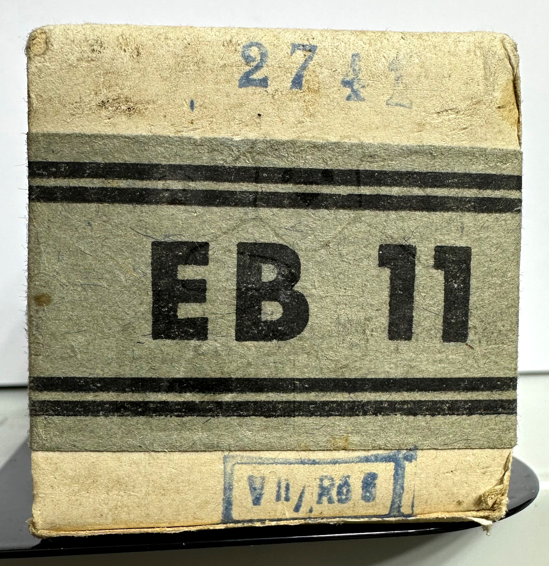 Röhre EB11 #0141 Verpackung Bild 1