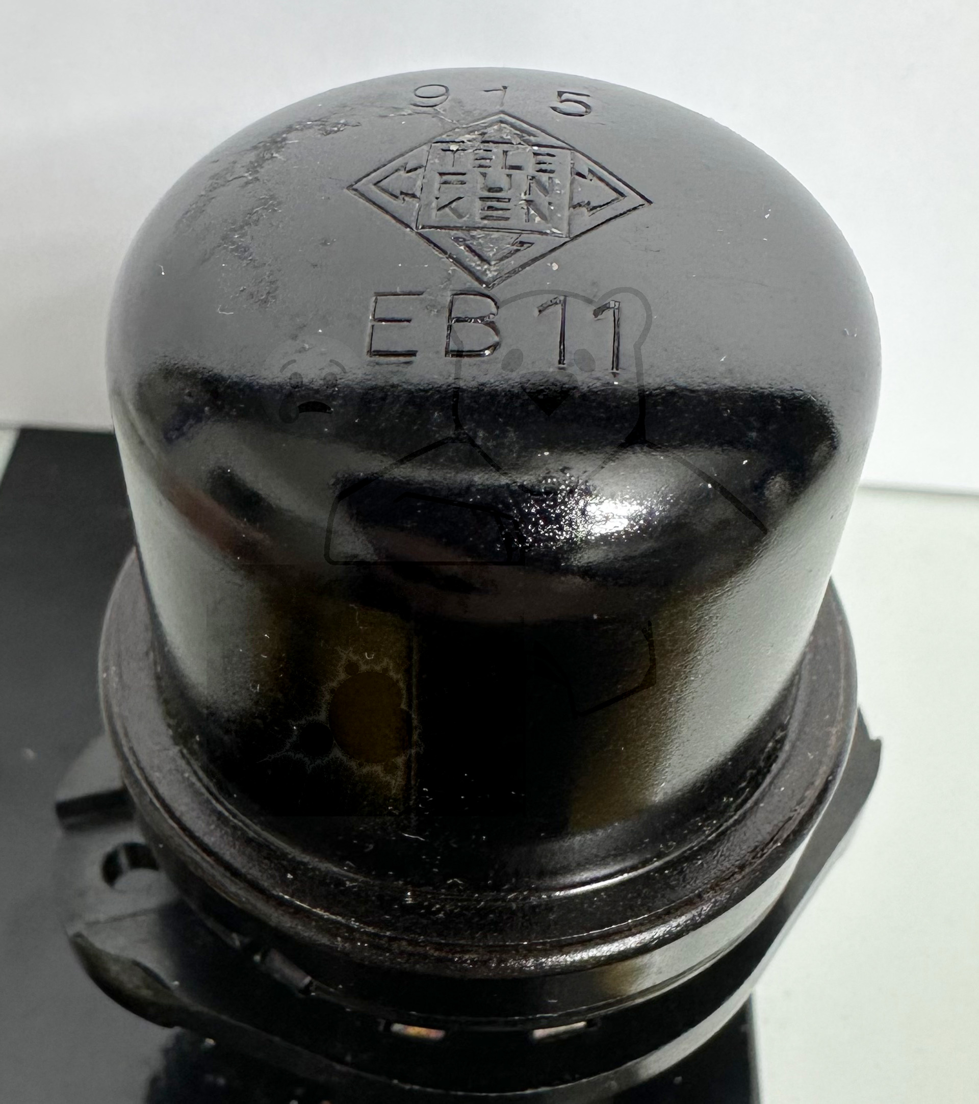 Röhre EB11 #3678 Bild 1