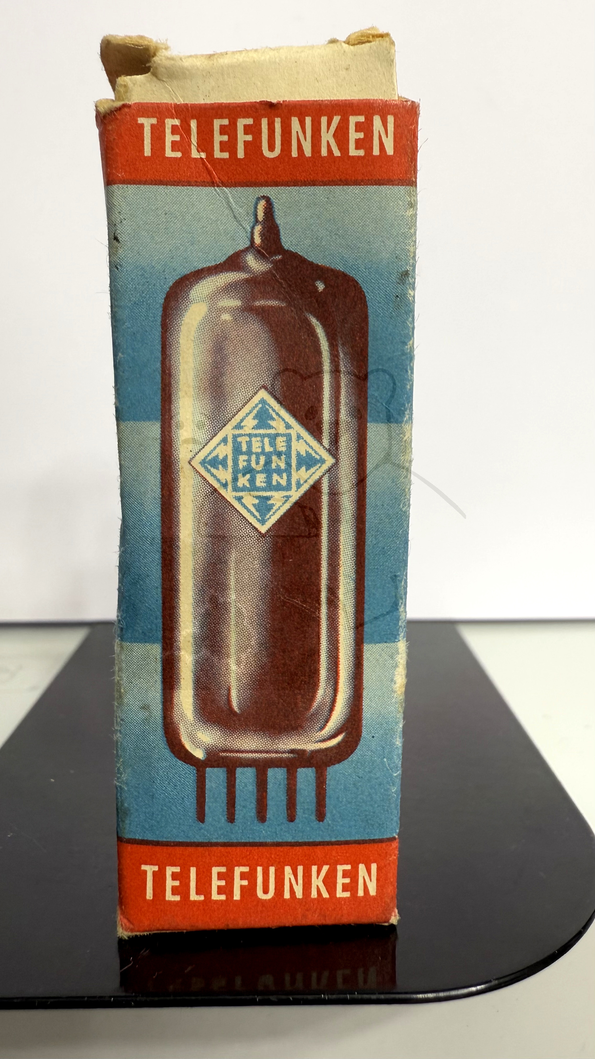 Röhre ECC8100 #7510 Verpackung Bild 2