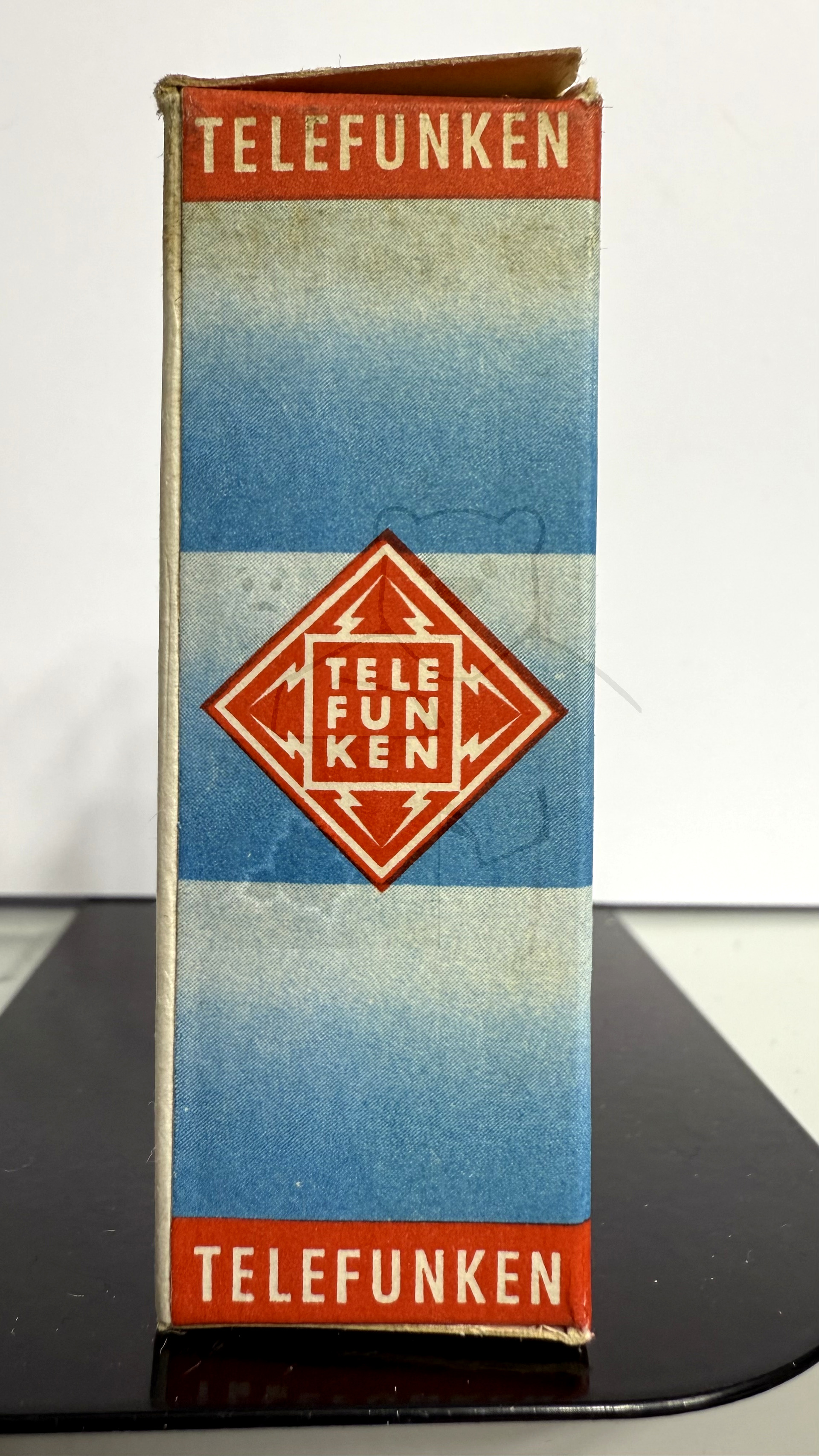 Röhre ECC85 #2398 Verpackung Bild 2