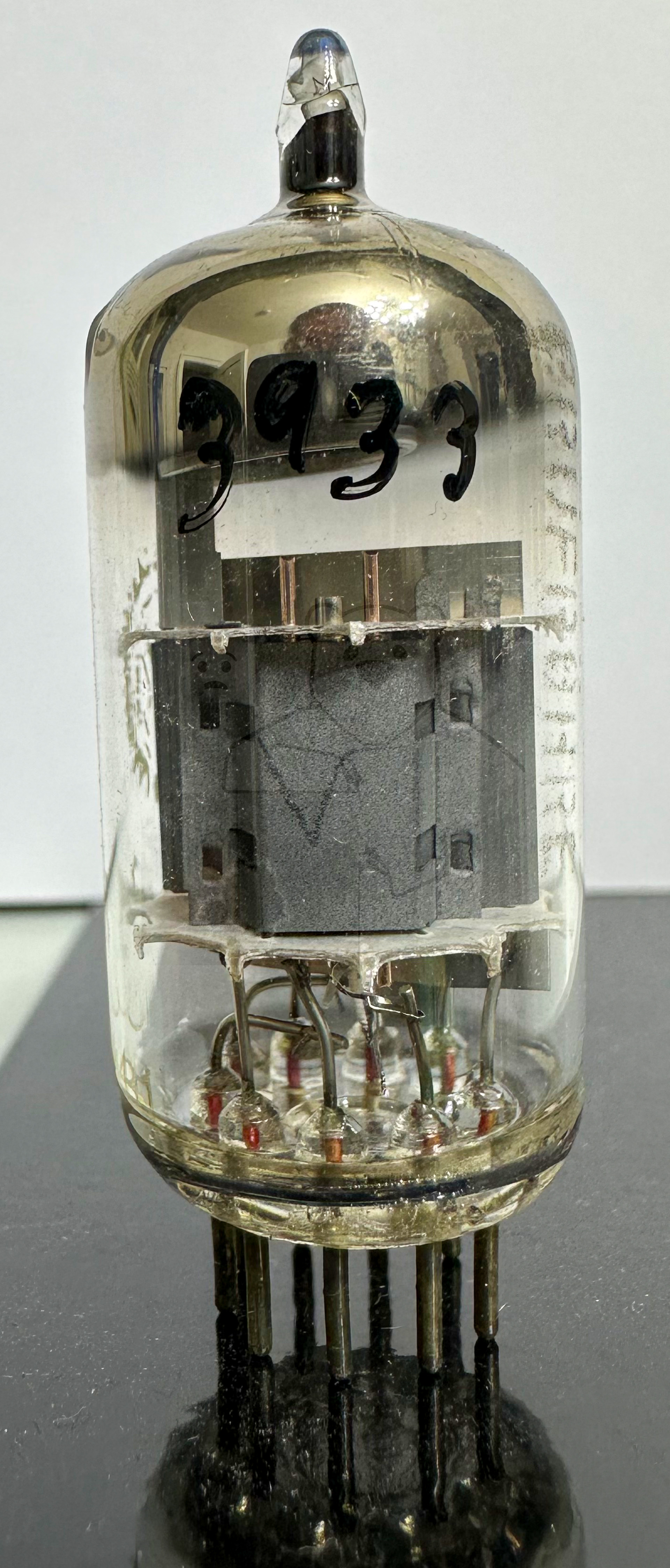 Röhre ECC85 #3933 Bild 1