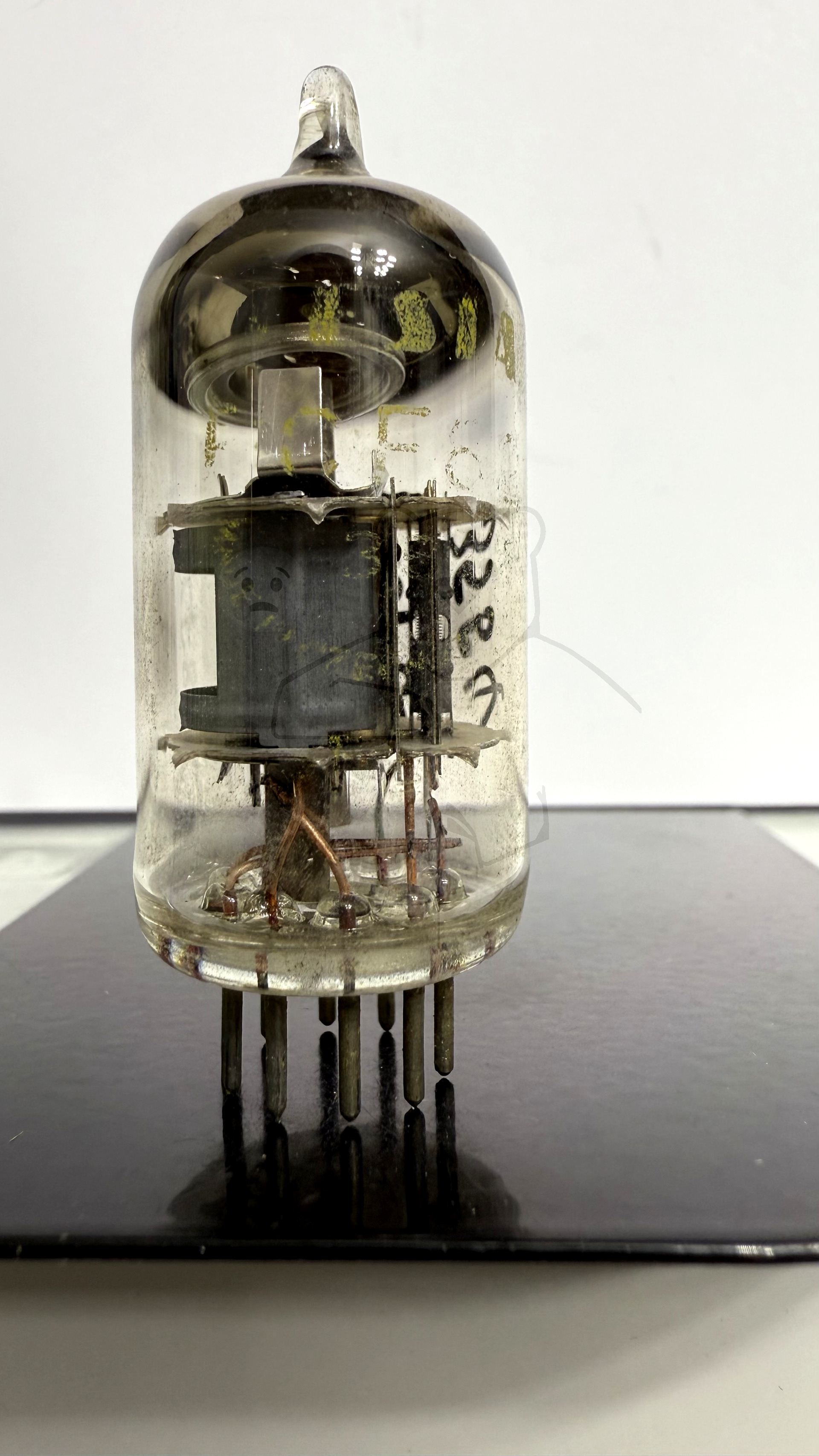 Röhre ECF82 #3554 Bild 1