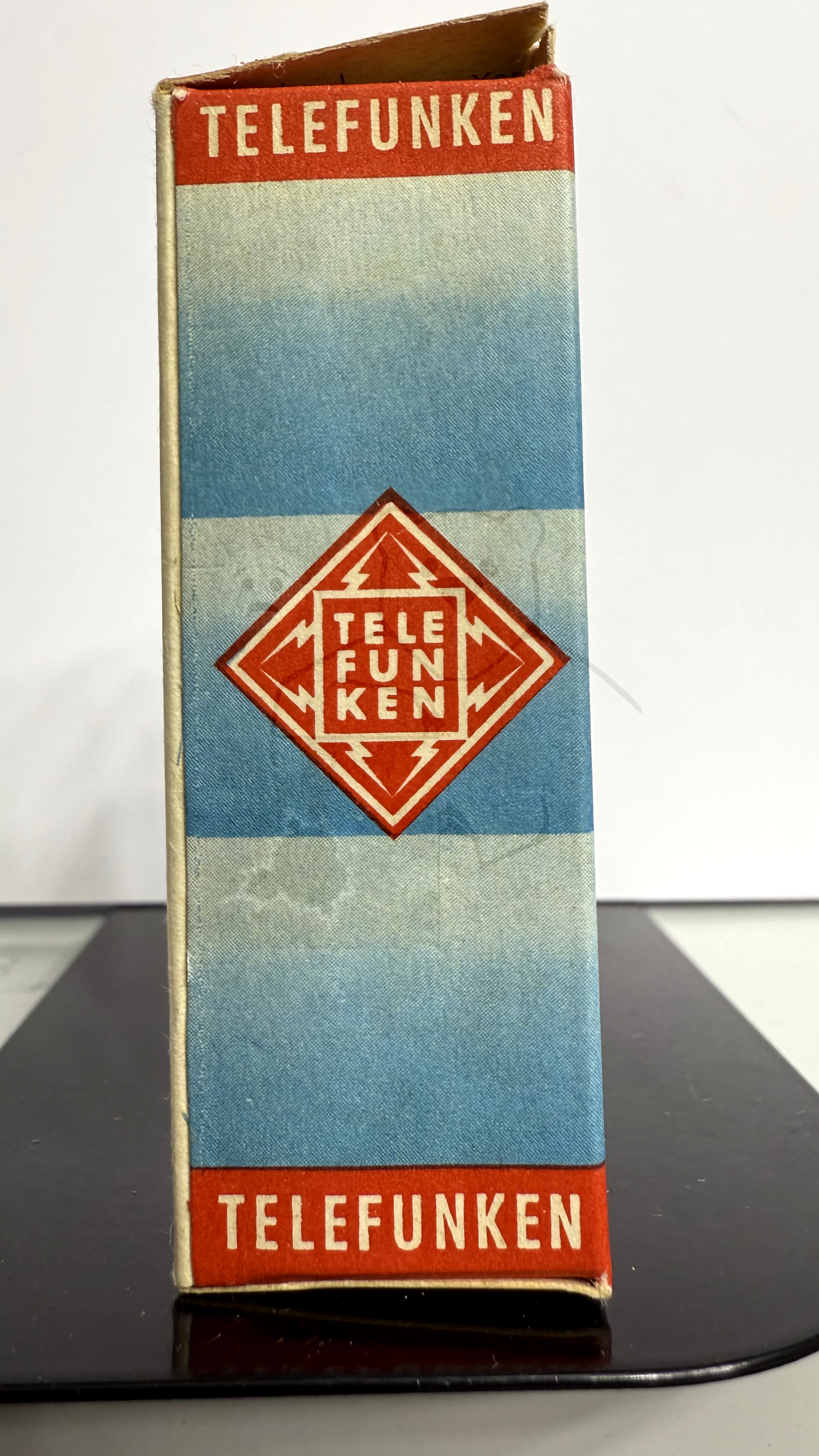 Röhre ECH42 #4061 Verpackung Bild 3