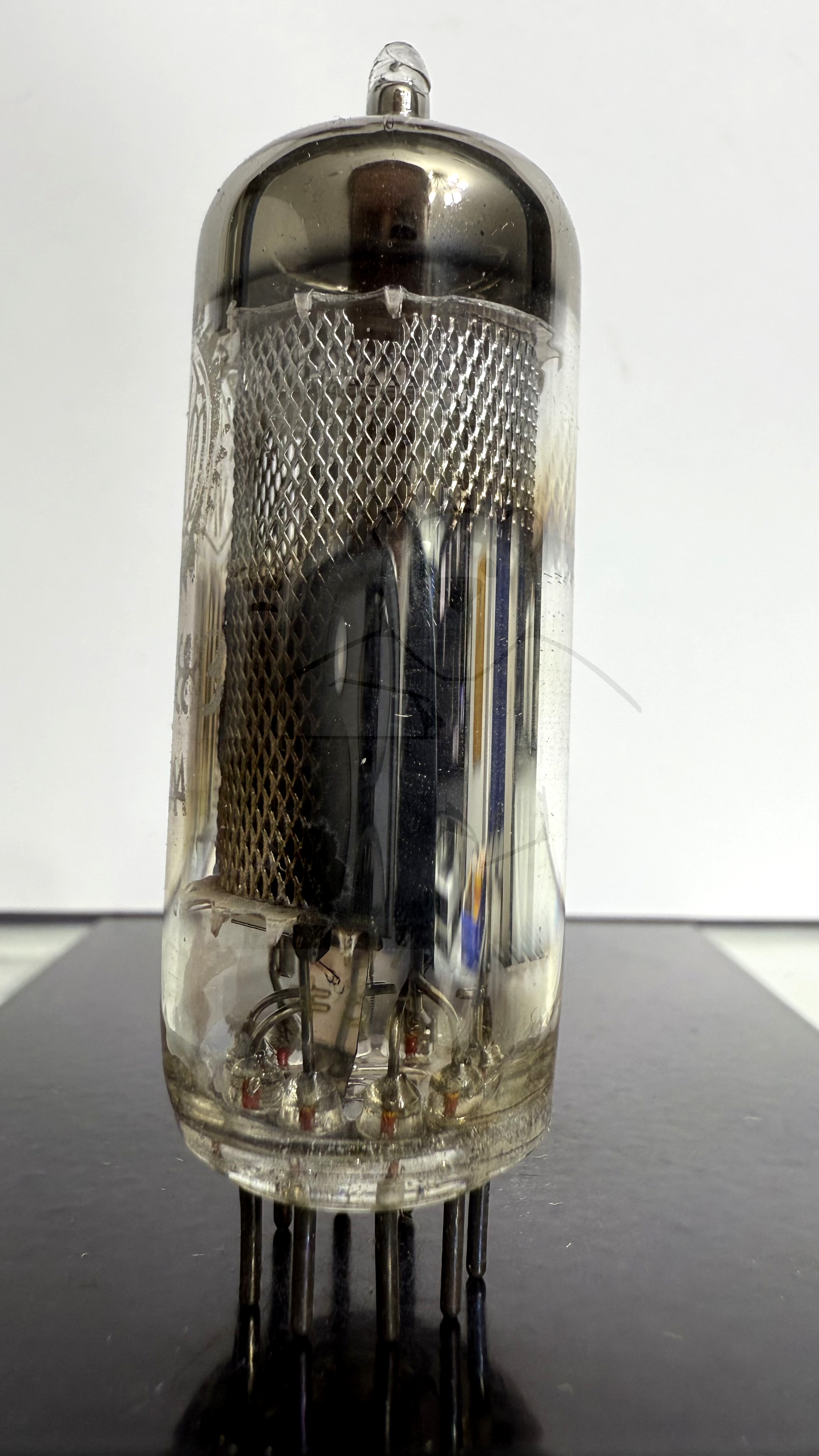 Röhre ECH83 #7102 Bild 2