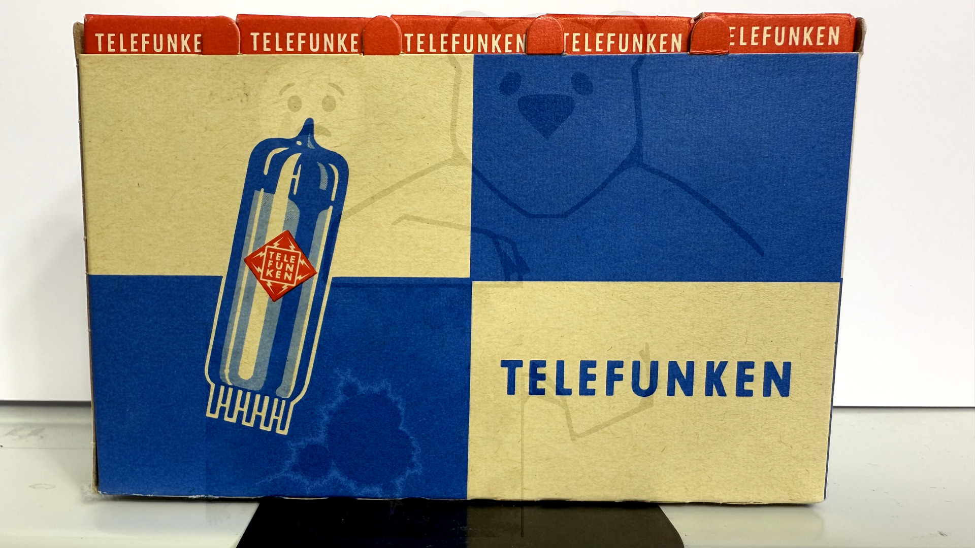 Röhre ECL113 Verpackung Riegel Bild 1