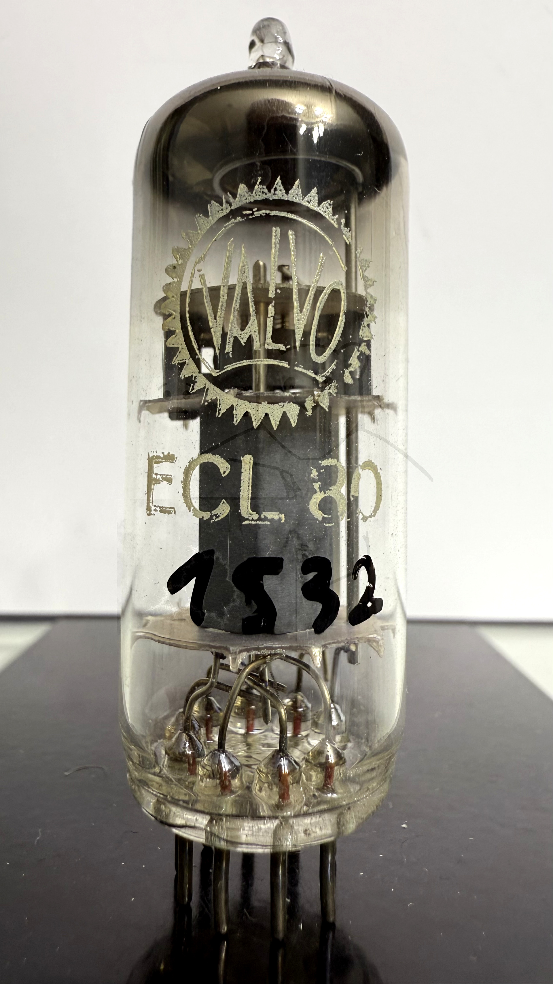 Röhre ECL80 #1532 Bild 1