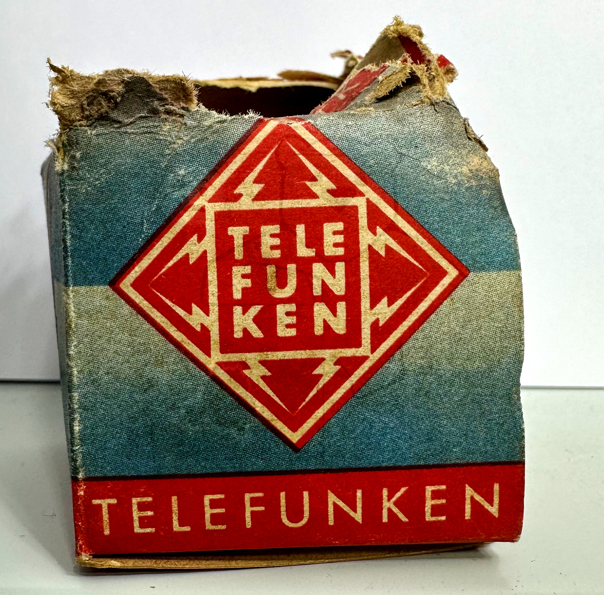 Röhre EDD111 #8076 Verpackung Bild 2