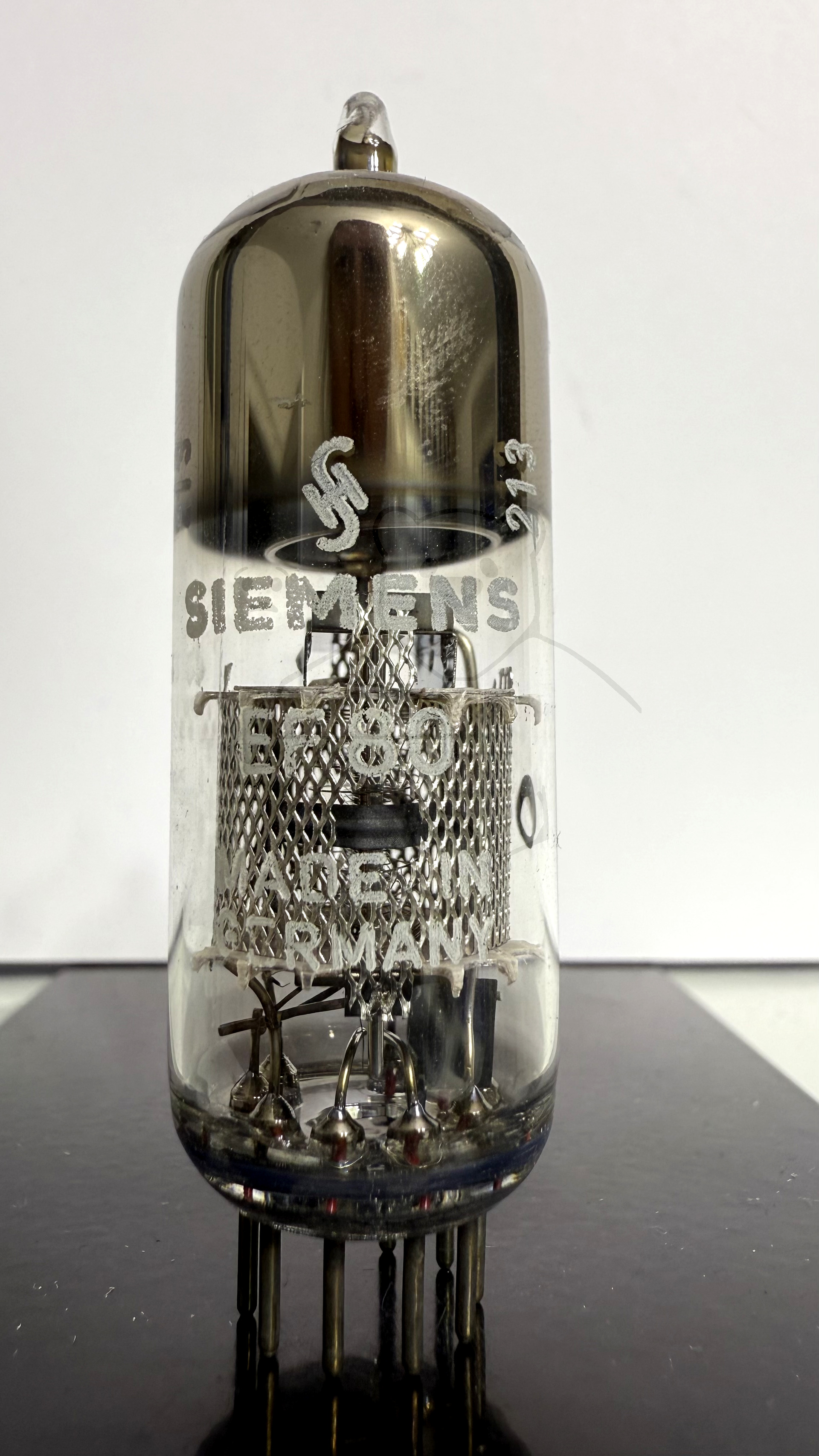 Röhre EF80 #0960 Bild 1