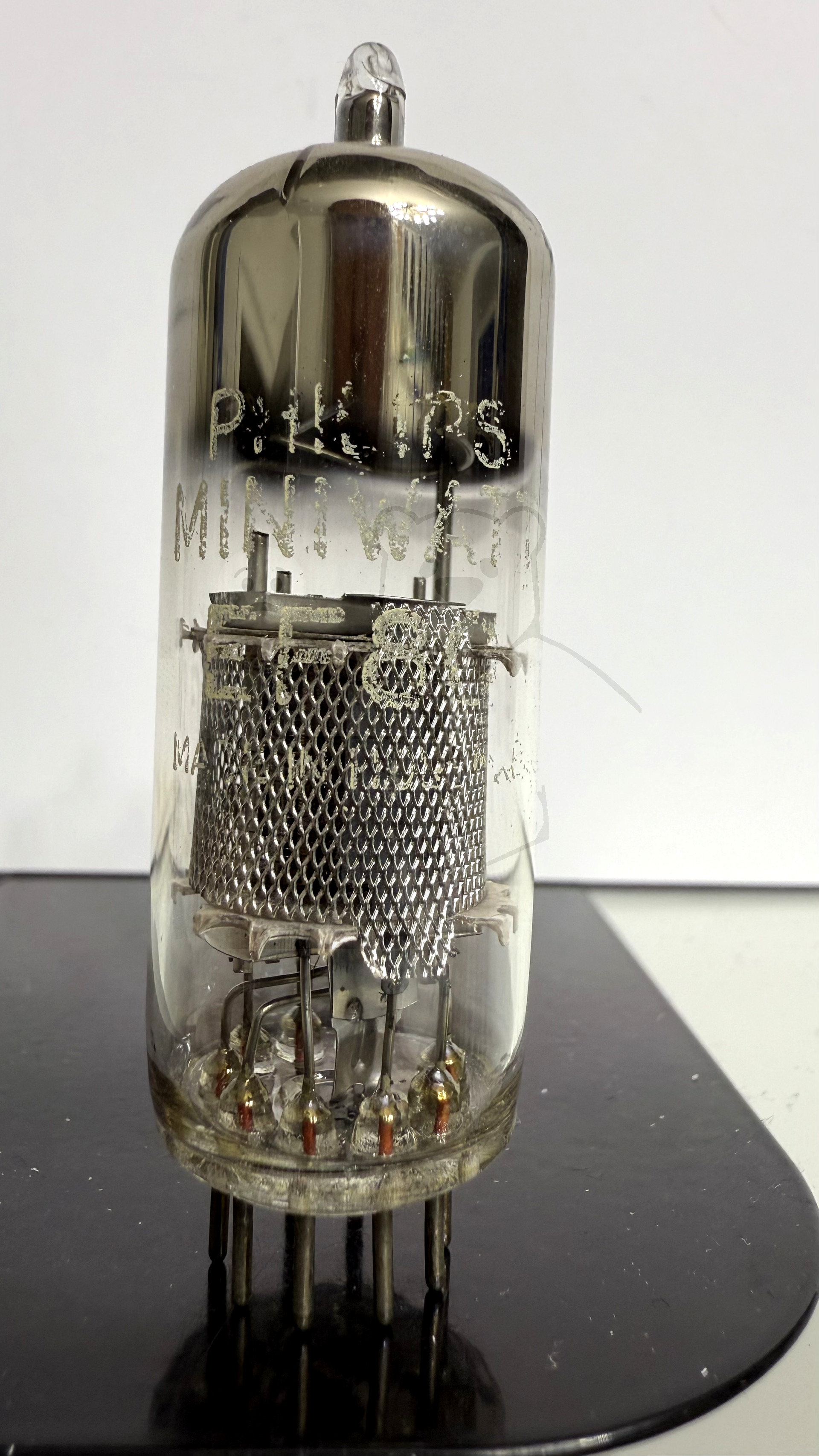 Röhre EF80 #1092 Bild 1