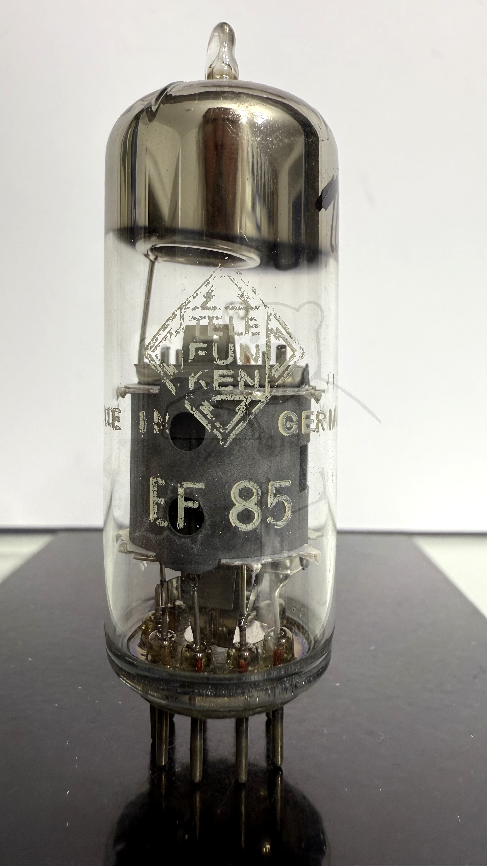 Röhre EF85 #1408 Bild 1