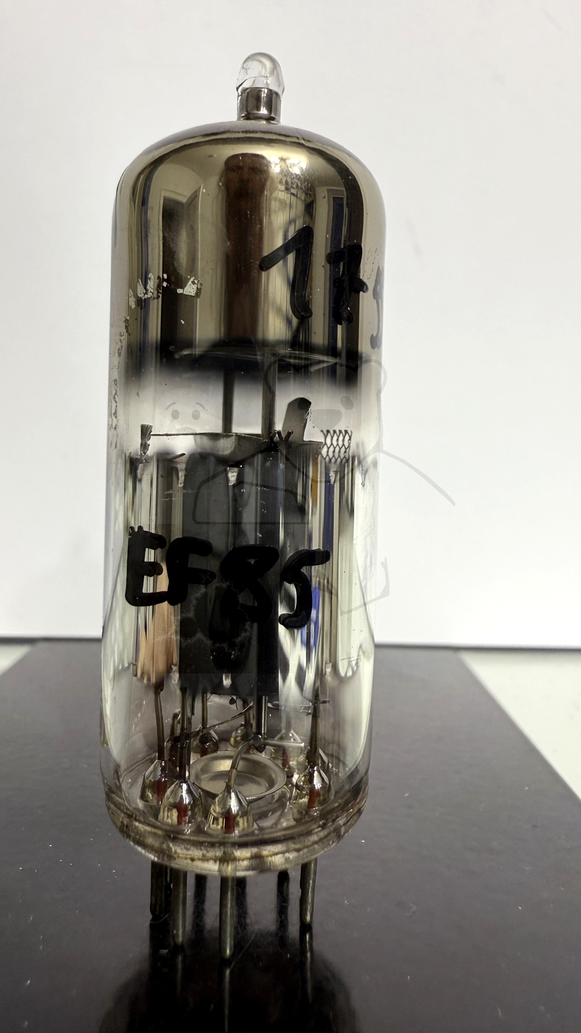 Röhre EF85 #1753 Bild 1