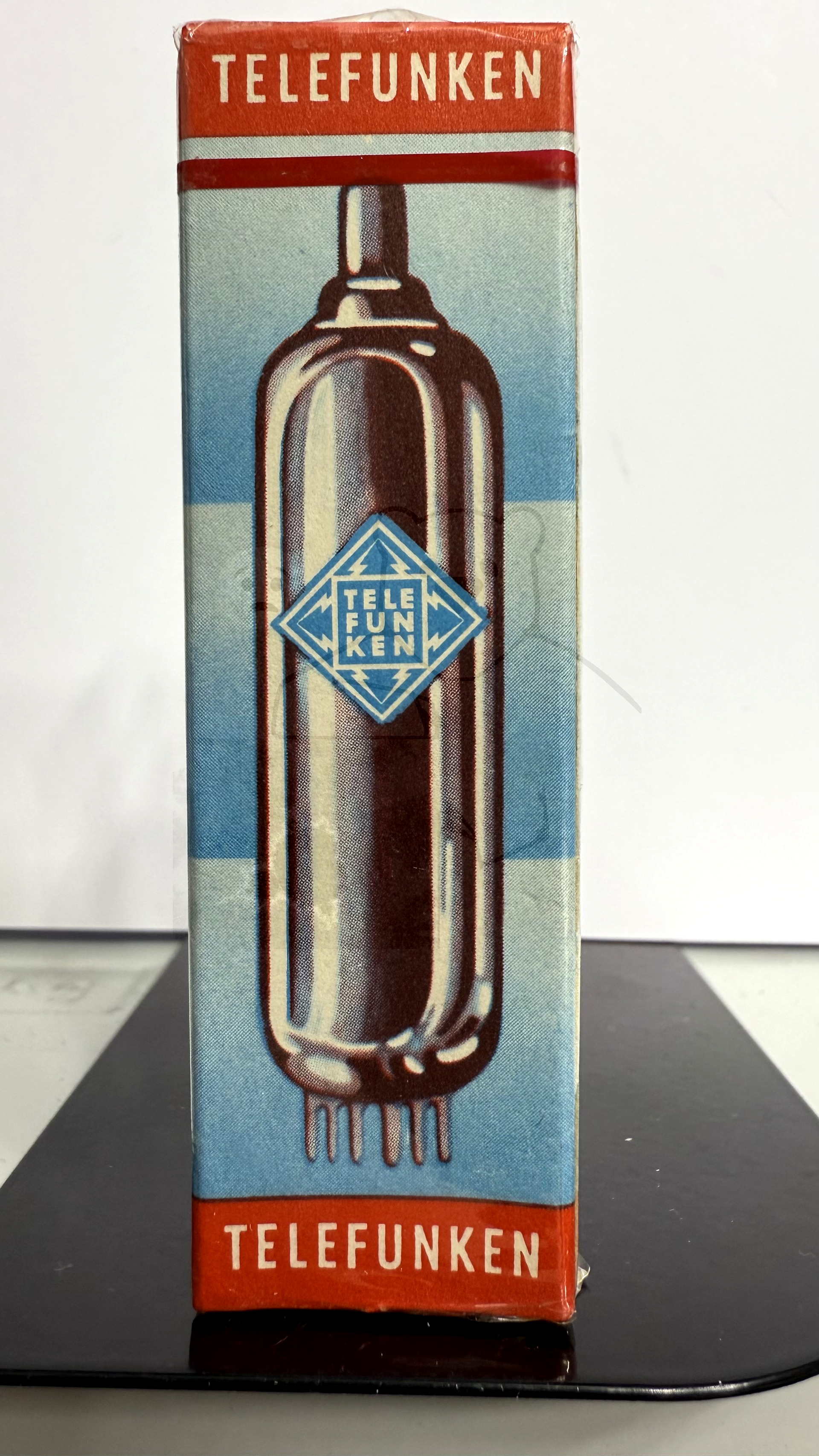 Röhre EF97 #3872 Verpackung Bild 1