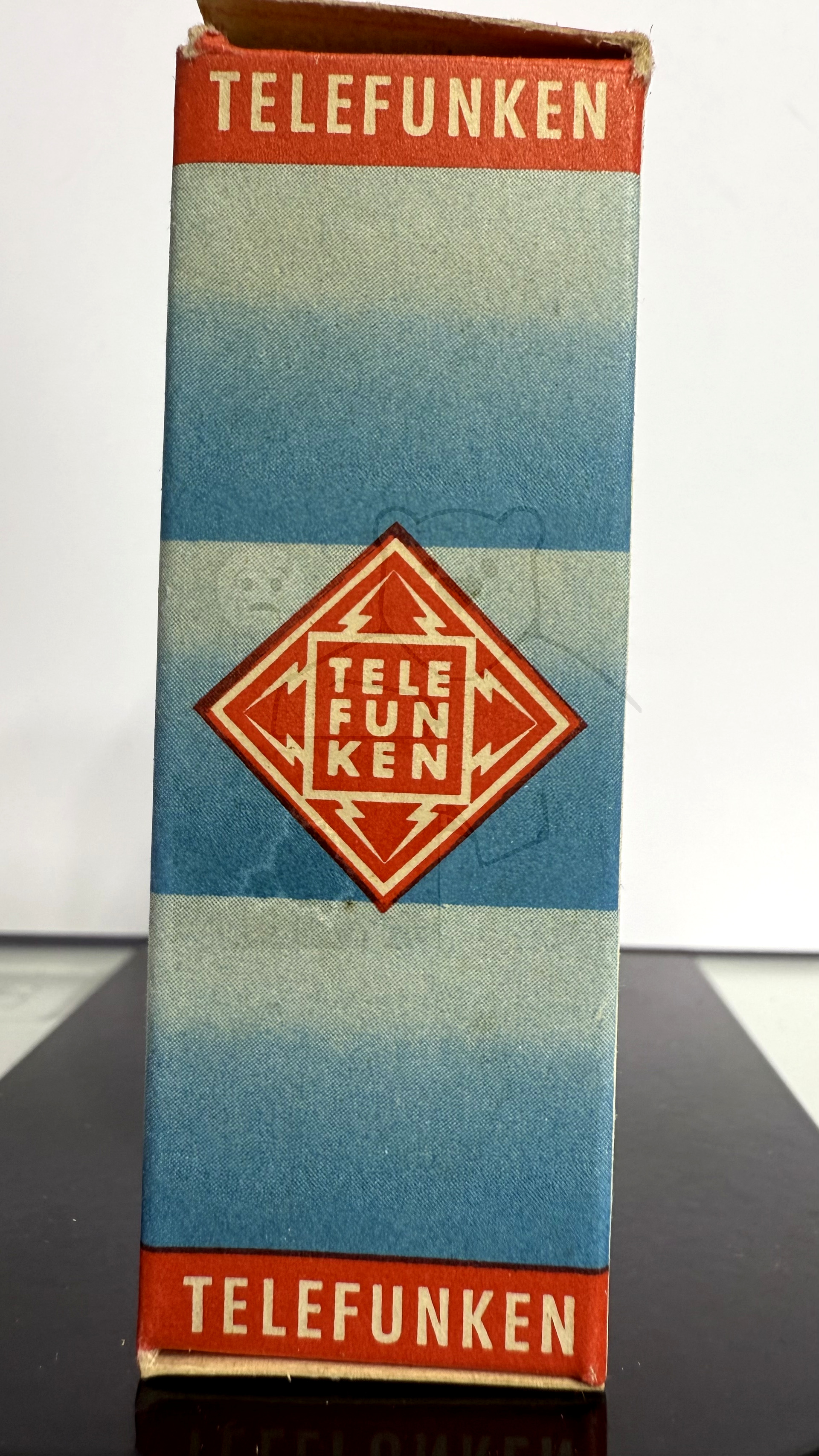 Röhre EL95 #4062 Verpackung Bild 3