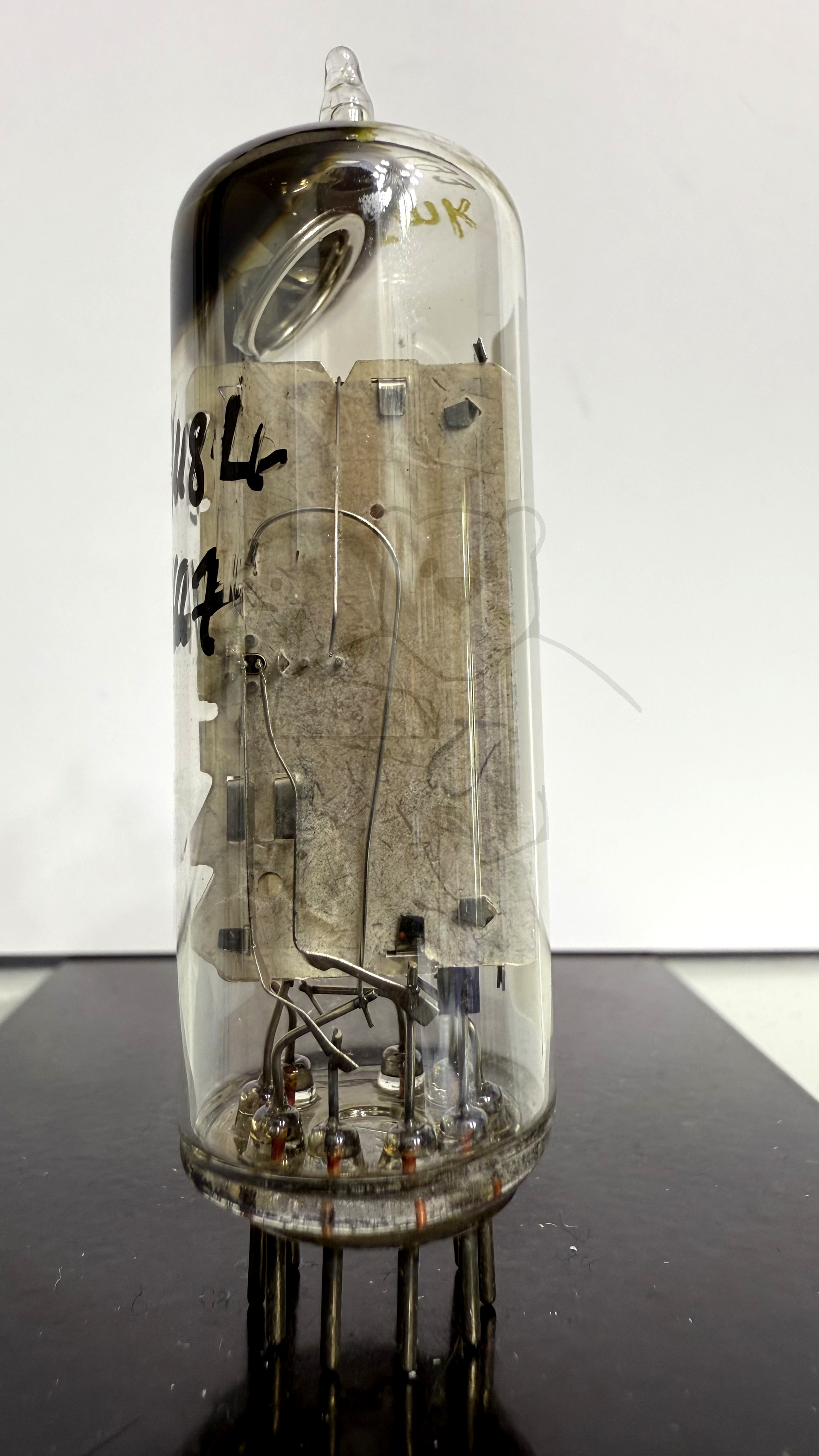 Röhre EM84 #1667 Bild 1