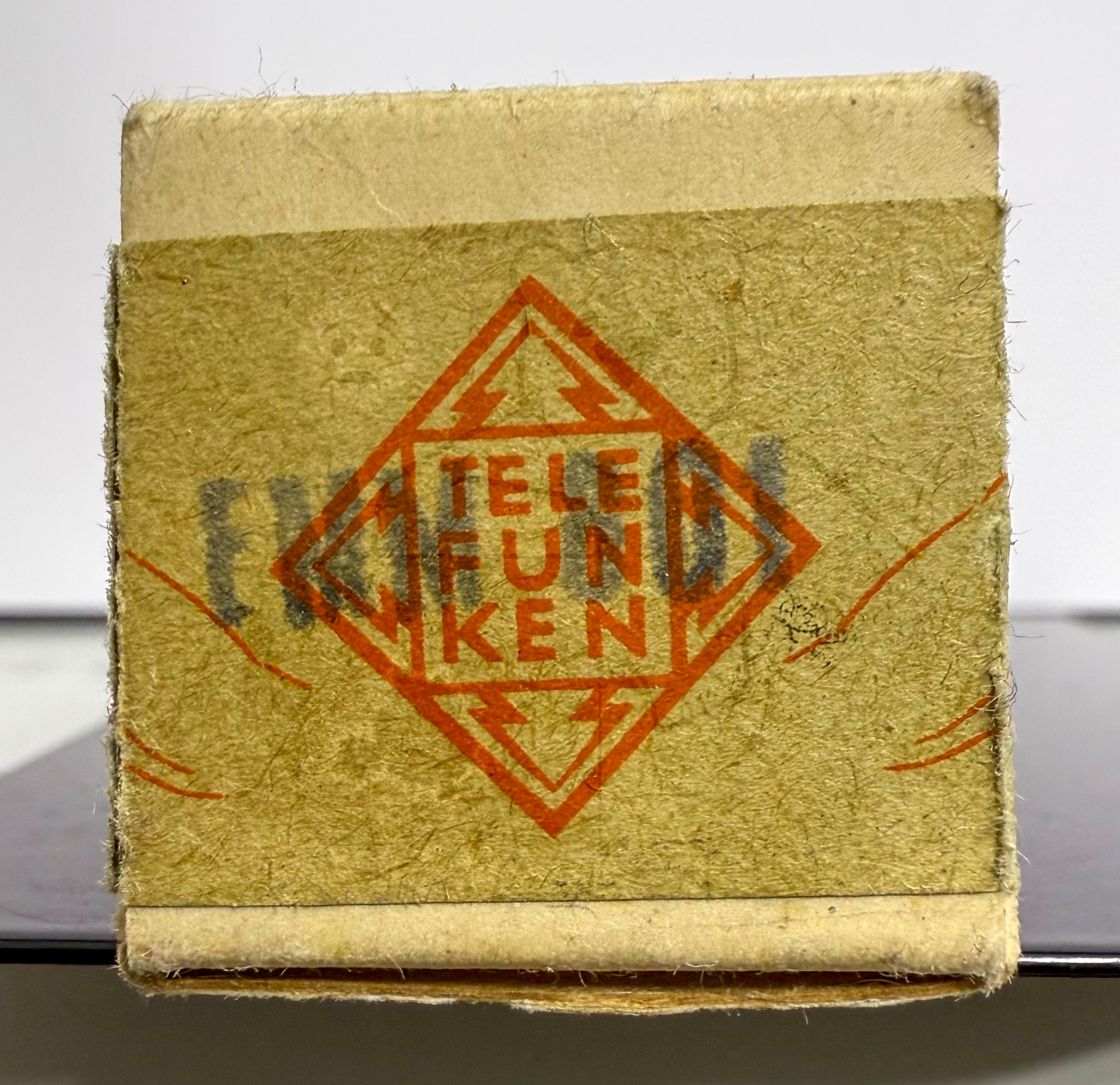 Röhre EMM801 #5903 Verpackung Bild 4