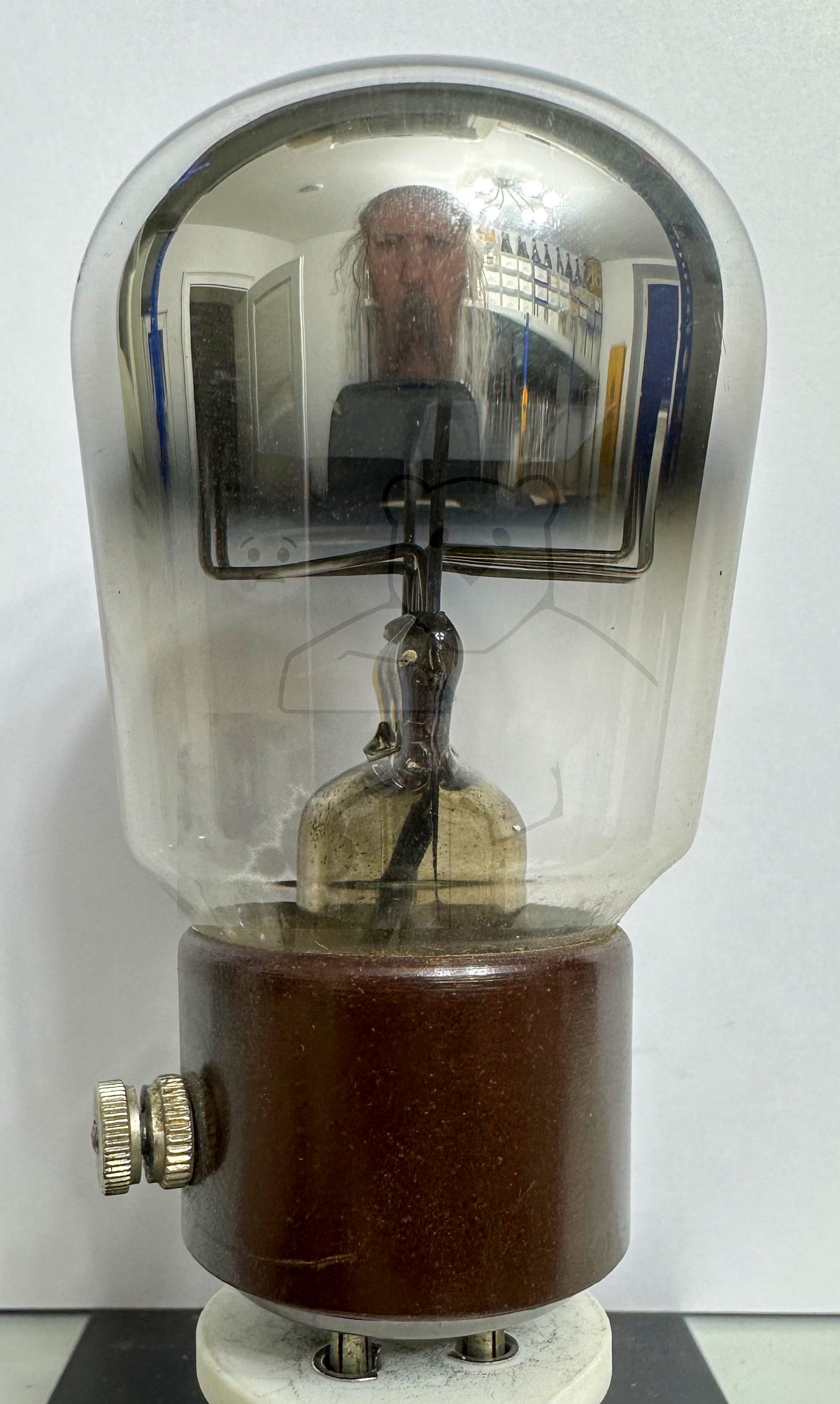 Röhre F215 #4558 Bild 2