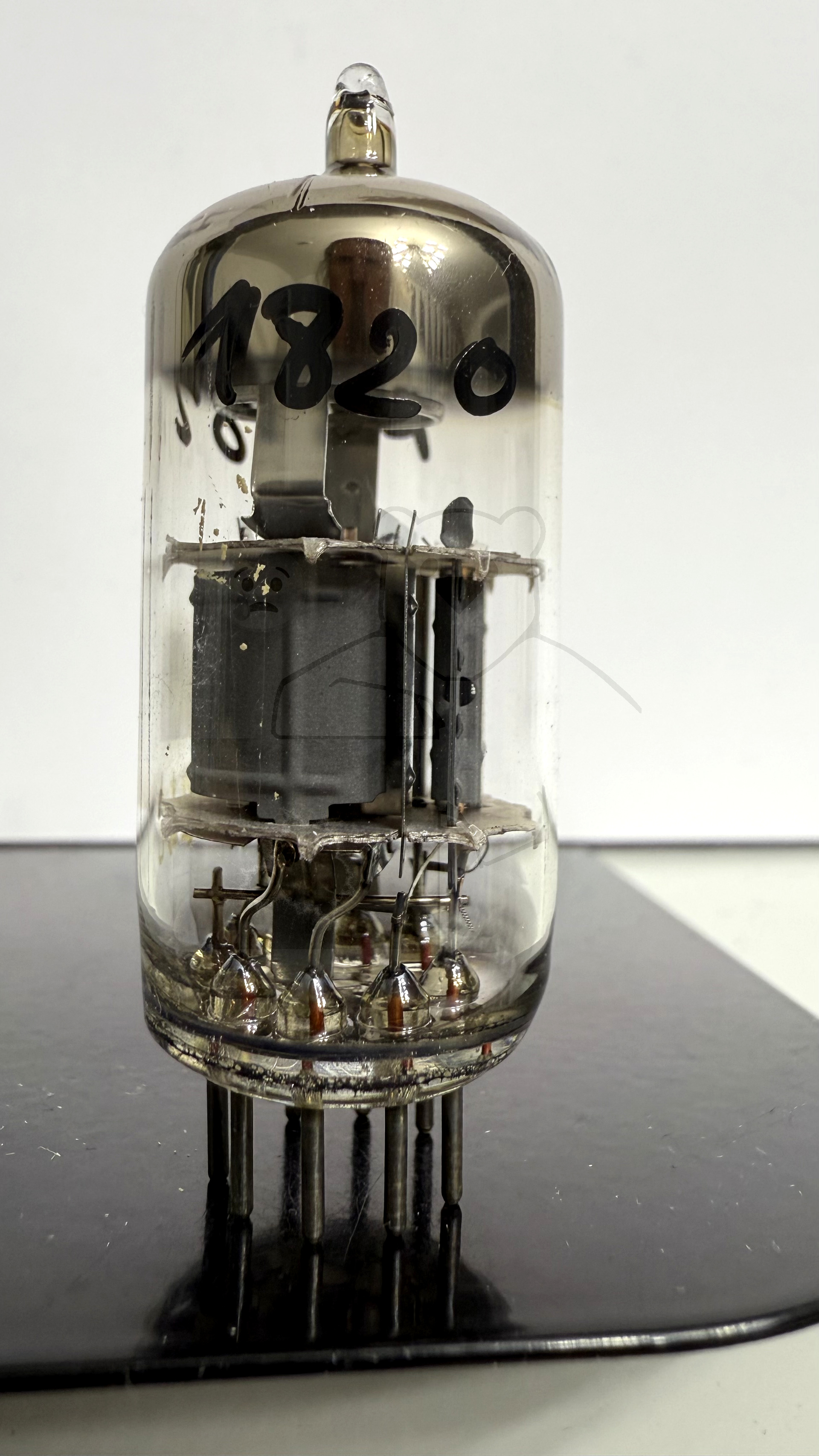 Röhre PCF82 #1820 Bild 1