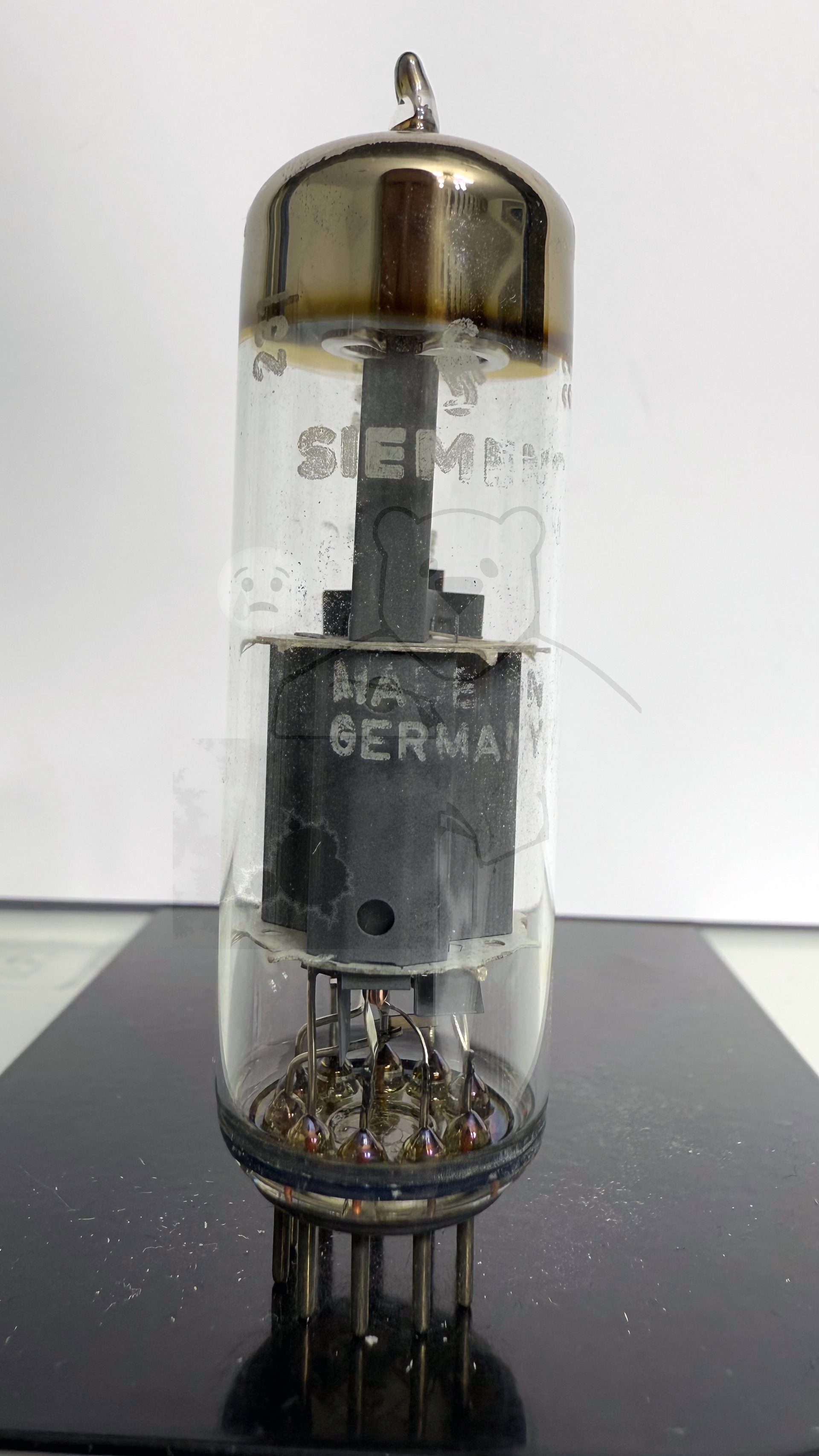 Röhre PCL200 #7626 Bild 1