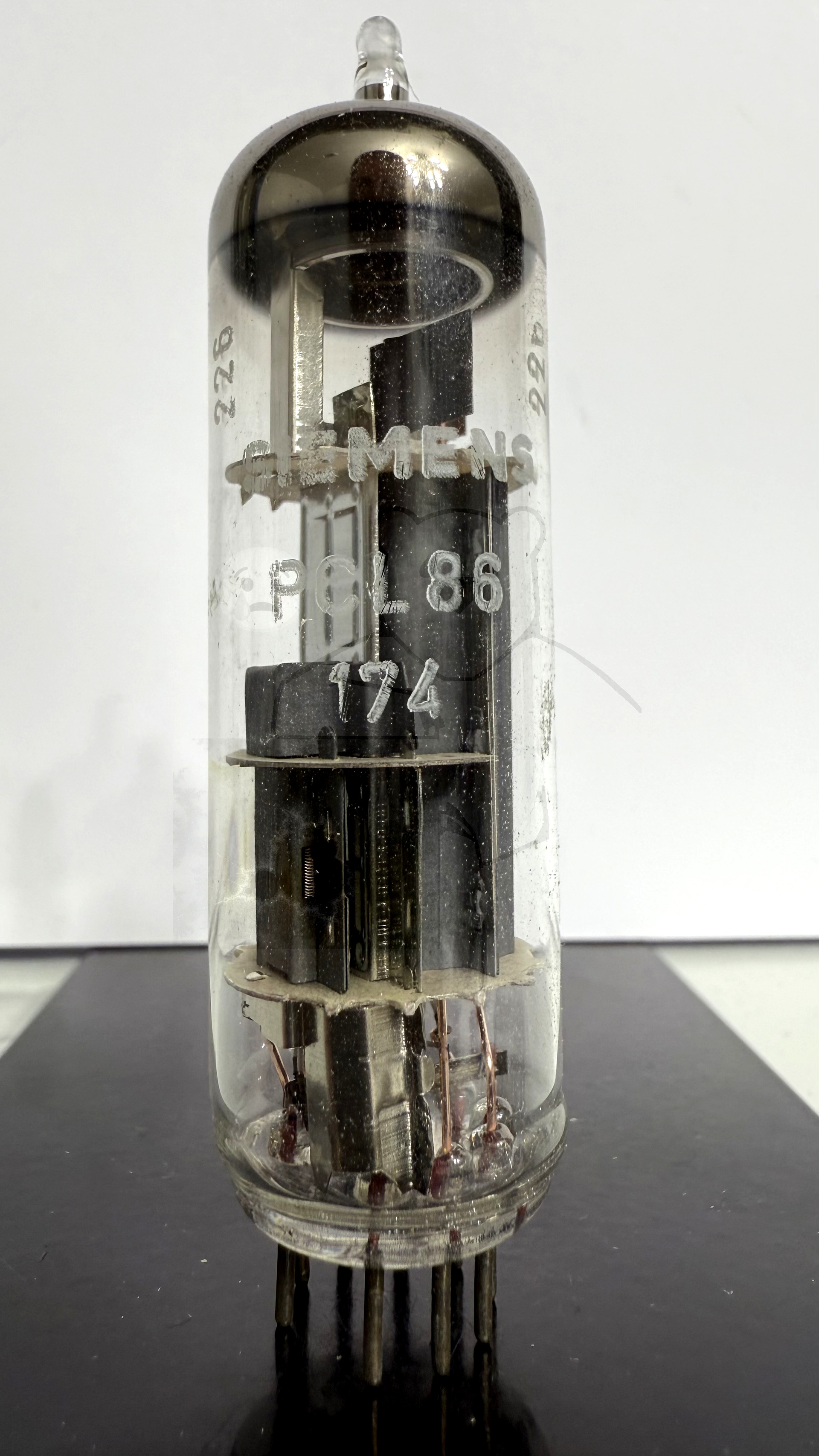 Röhre PCL86 #7292 Bild 1