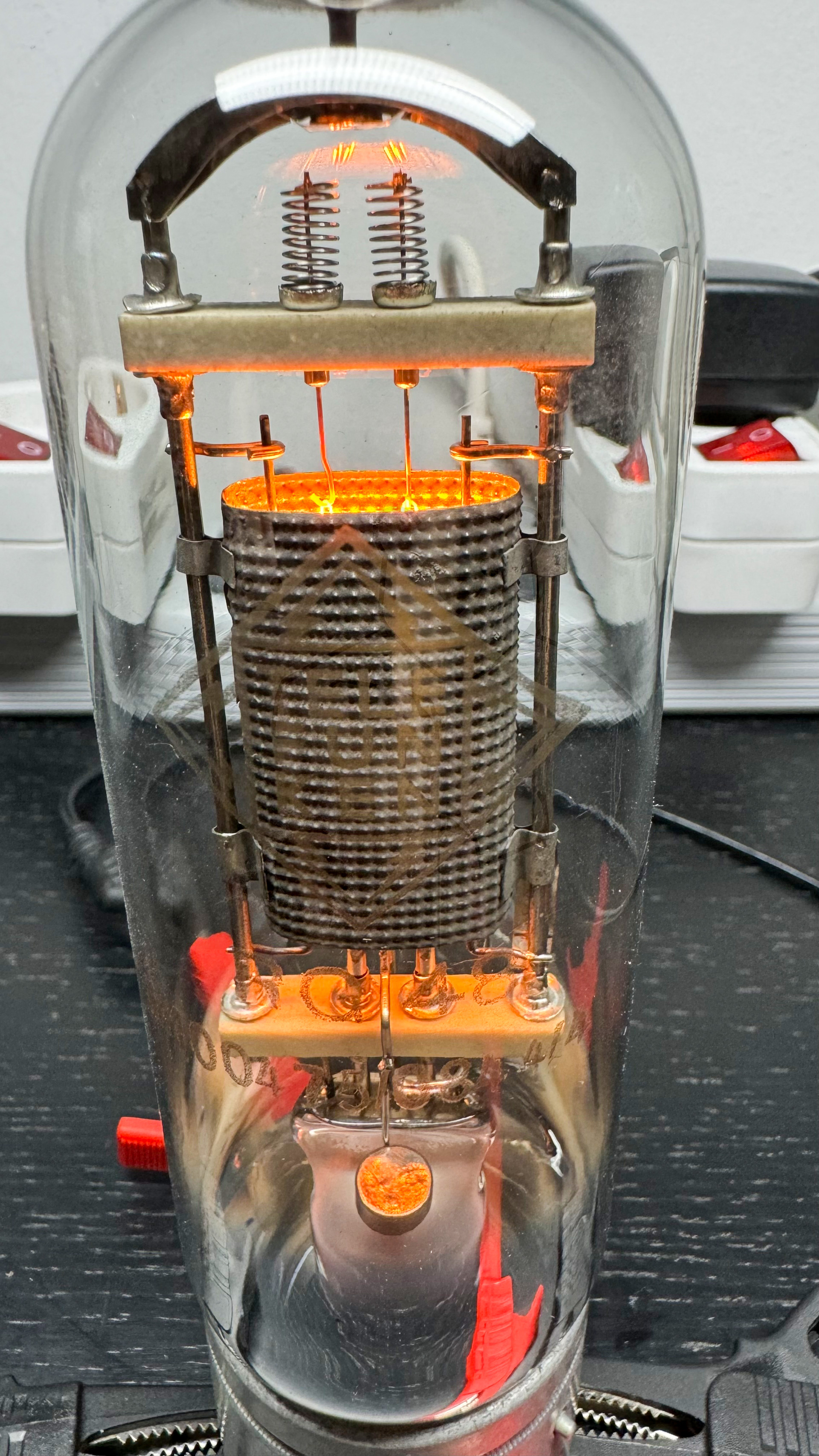 Röhre RG48 #6560 In Betrieb Bild 4