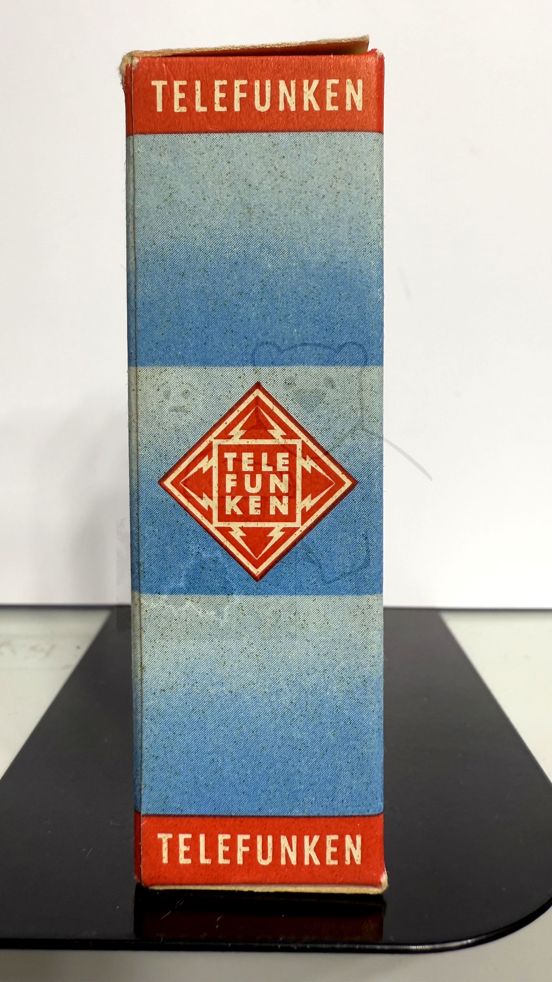 Röhre UBF89 #5927 Verpackung Bild 2