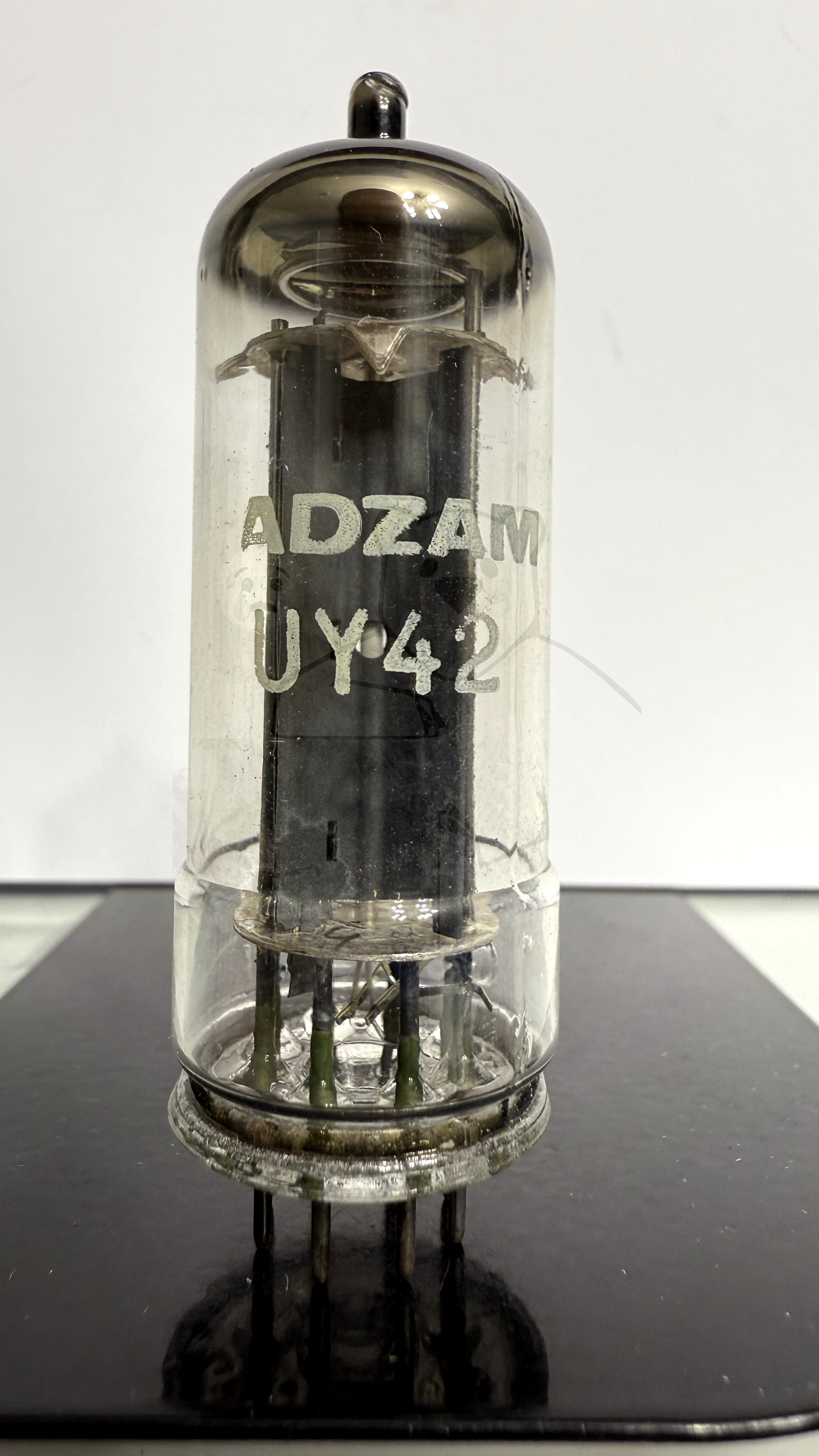 Röhre UY42 #4302 Bild 1