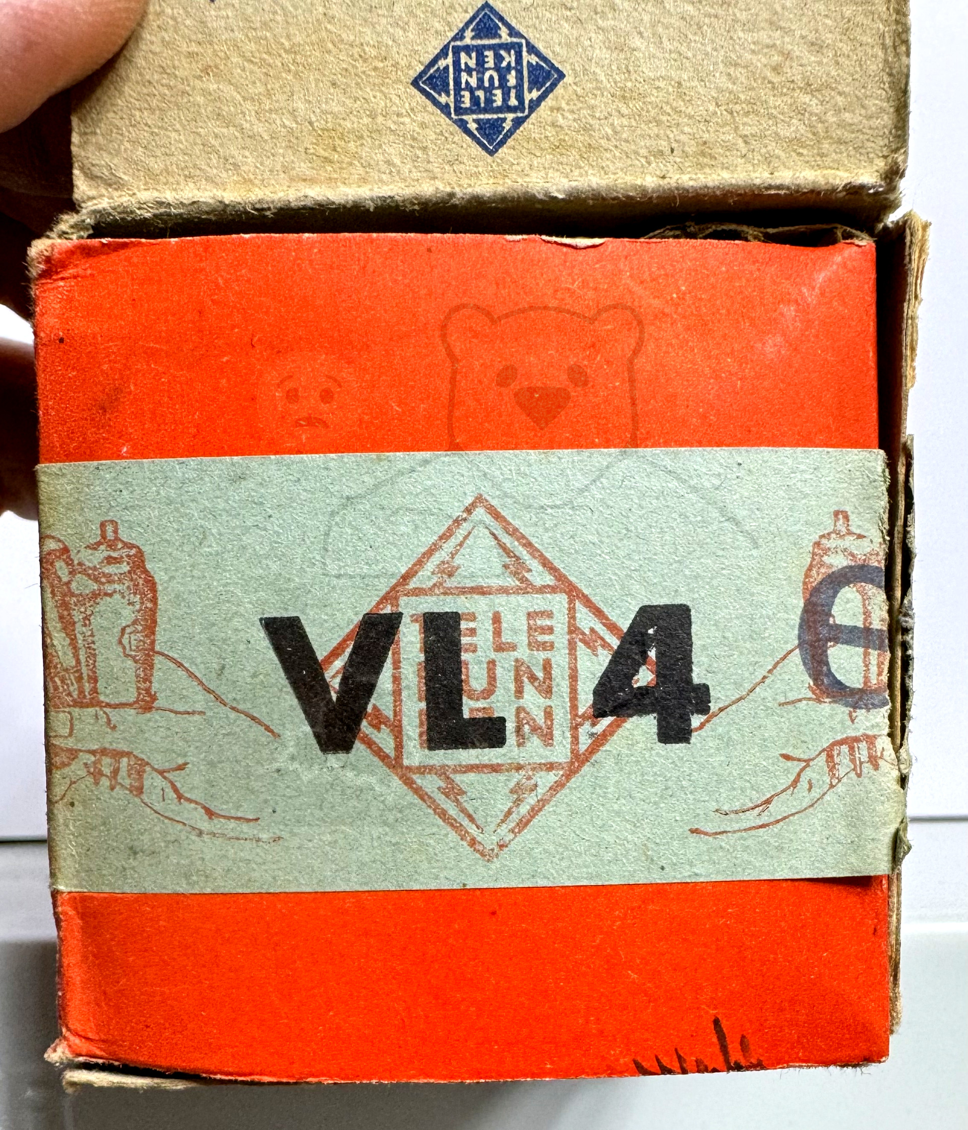 Röhre VL4 #0108 Verpackung Bild 2