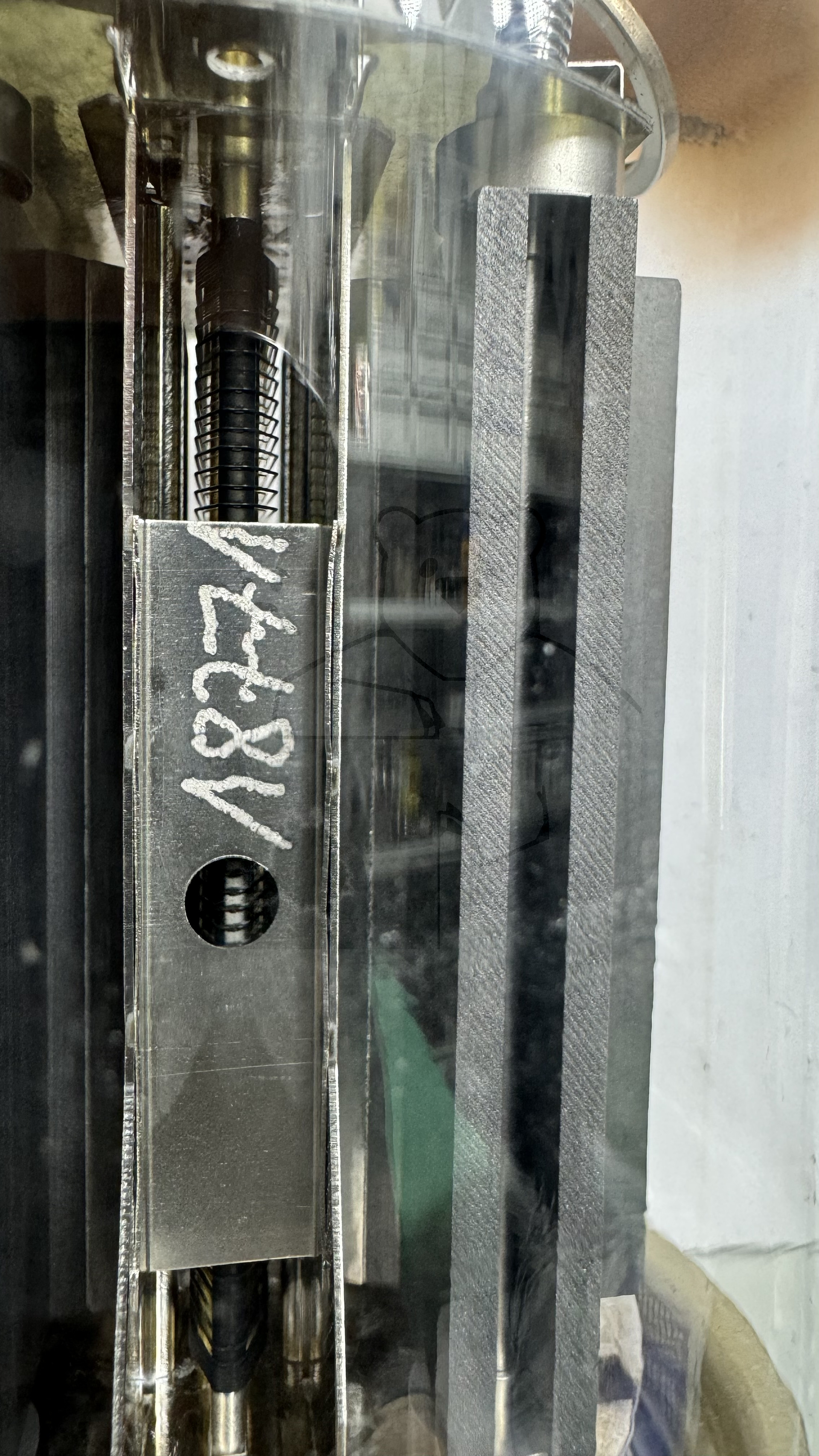 Röhre YL1260 #8027 Bild 2