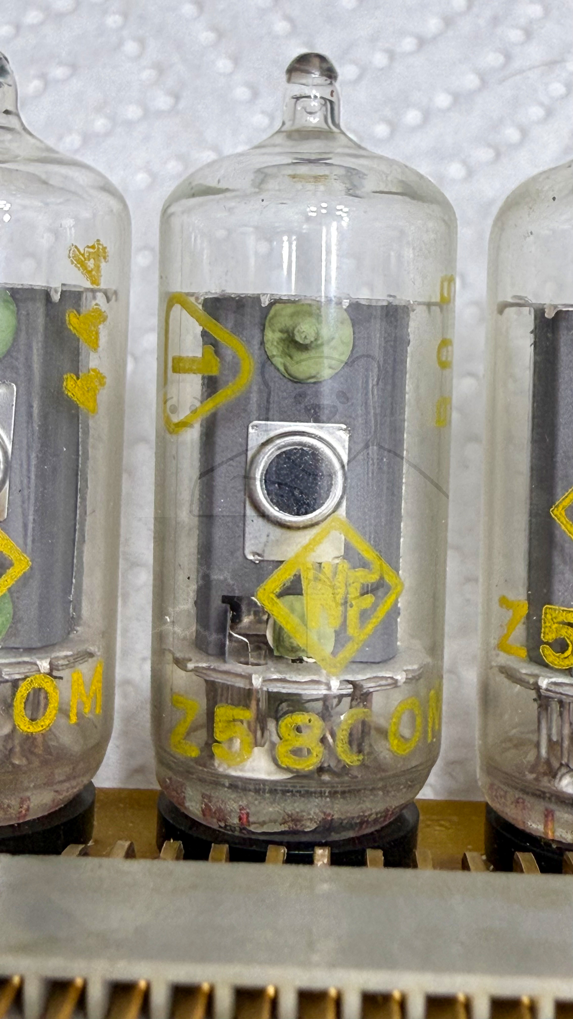 Röhre Z5800M #3701 Bild 1