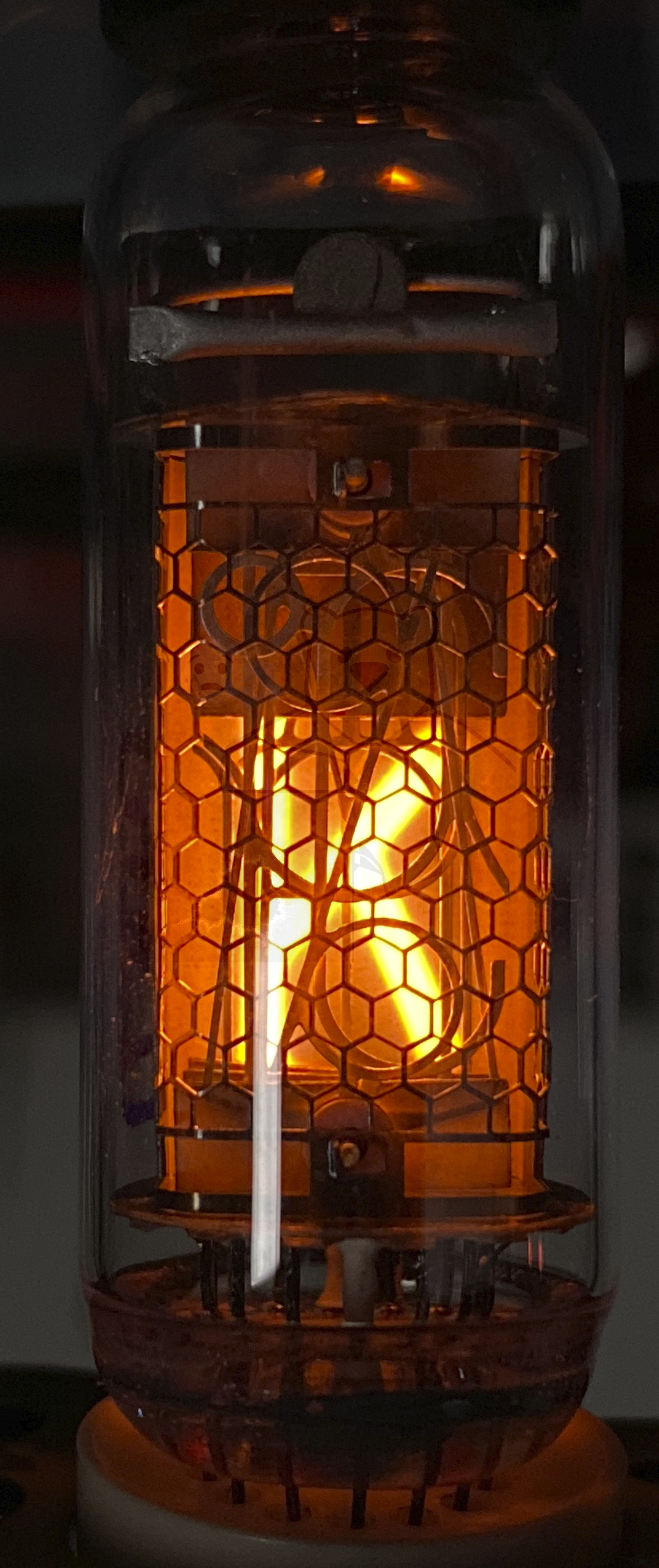 Röhre ИН-19А Symbol K