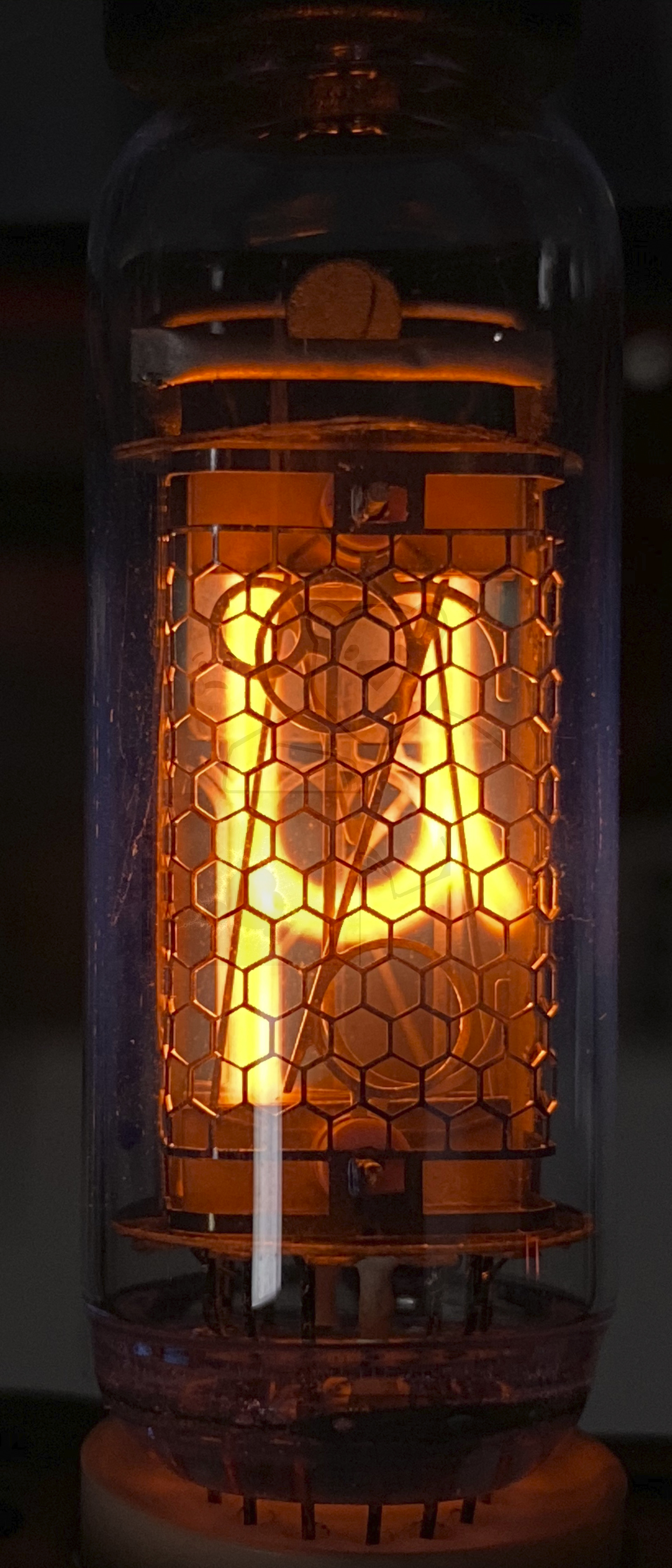 Röhre ИН-19А Symbol µ