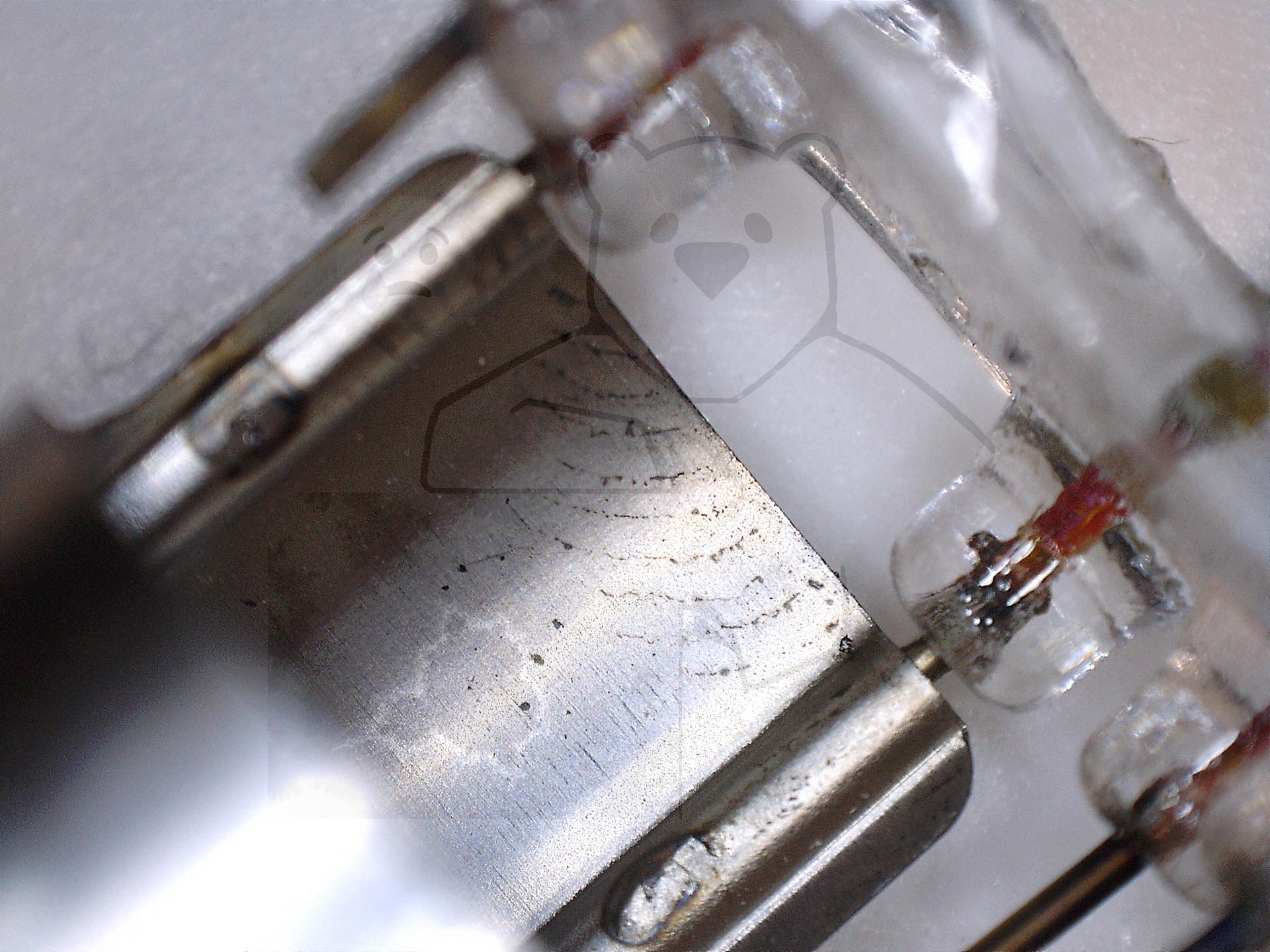 Makroaufnahme 1V2 Anode